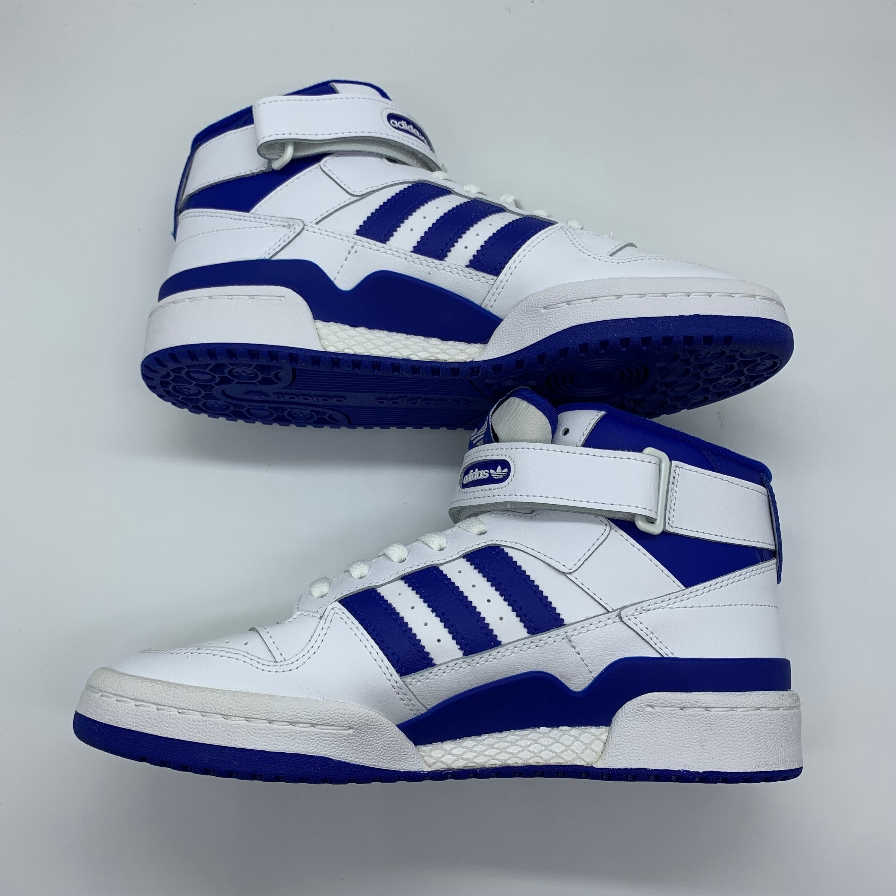 アディダス オリジナルス フォーラム ミッド "ホワイト ロイヤル"