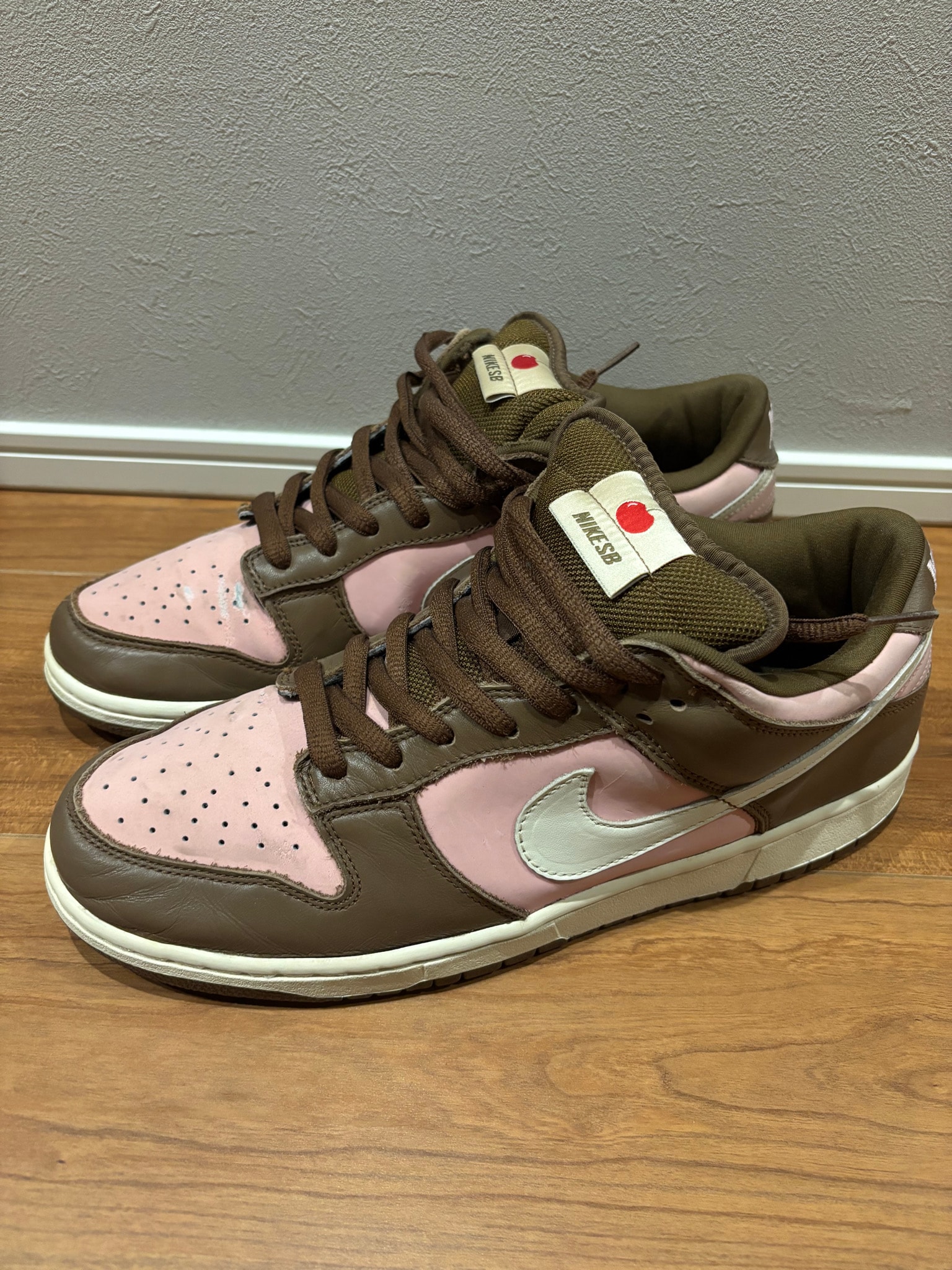 Stussy × Nike SB Dunk Low "Cherry"