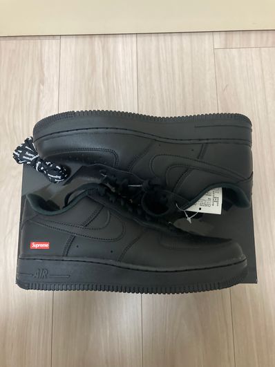 Supreme × Nike Air Force 1 Low "Black"