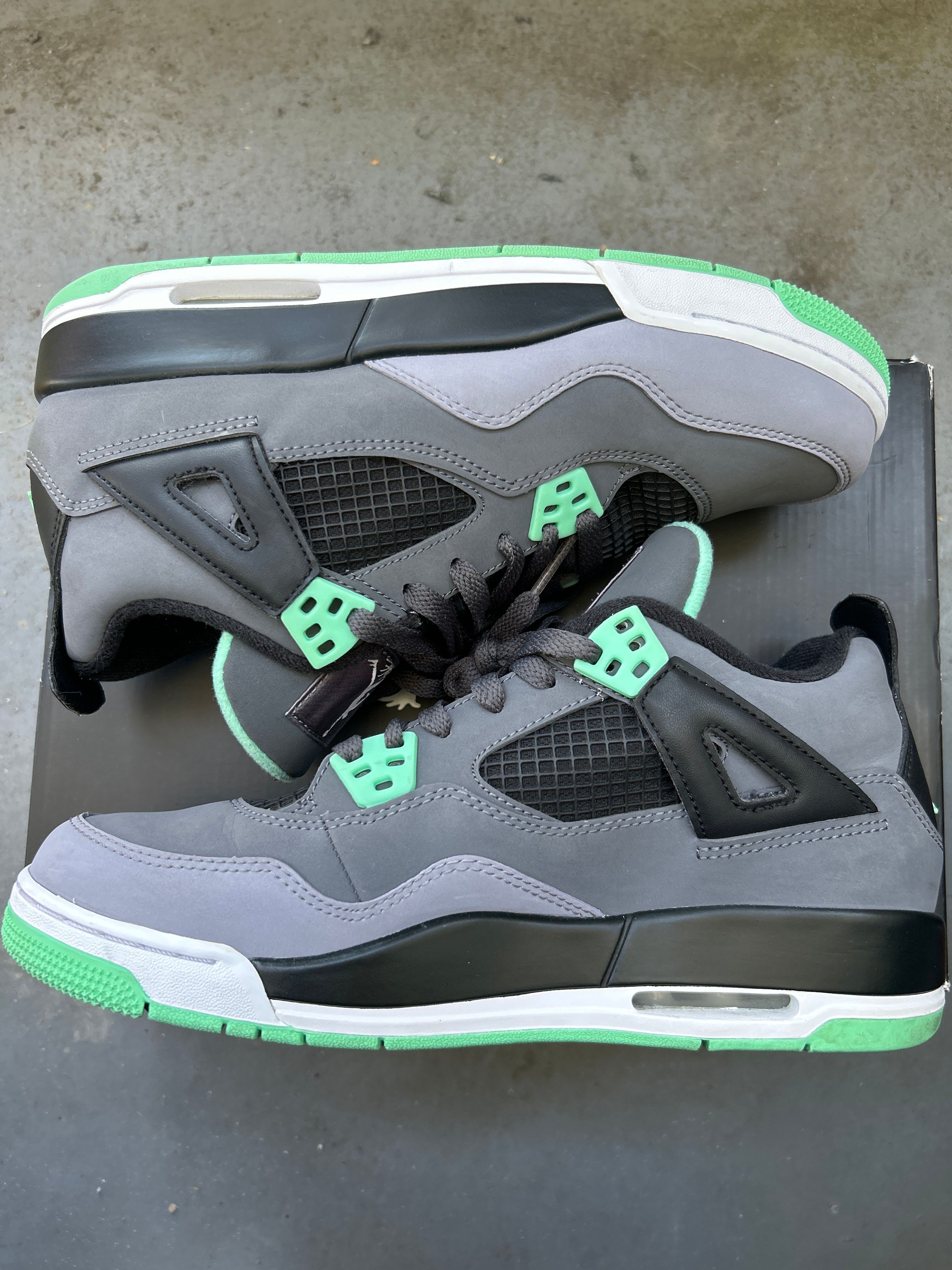NIKE AIR JORDAN 4 RETRO GREEN GLOW (GS)