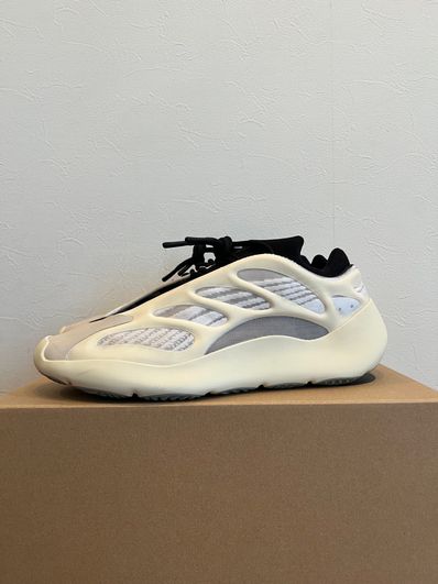 adidas YEEZY 700V3 "Azael"