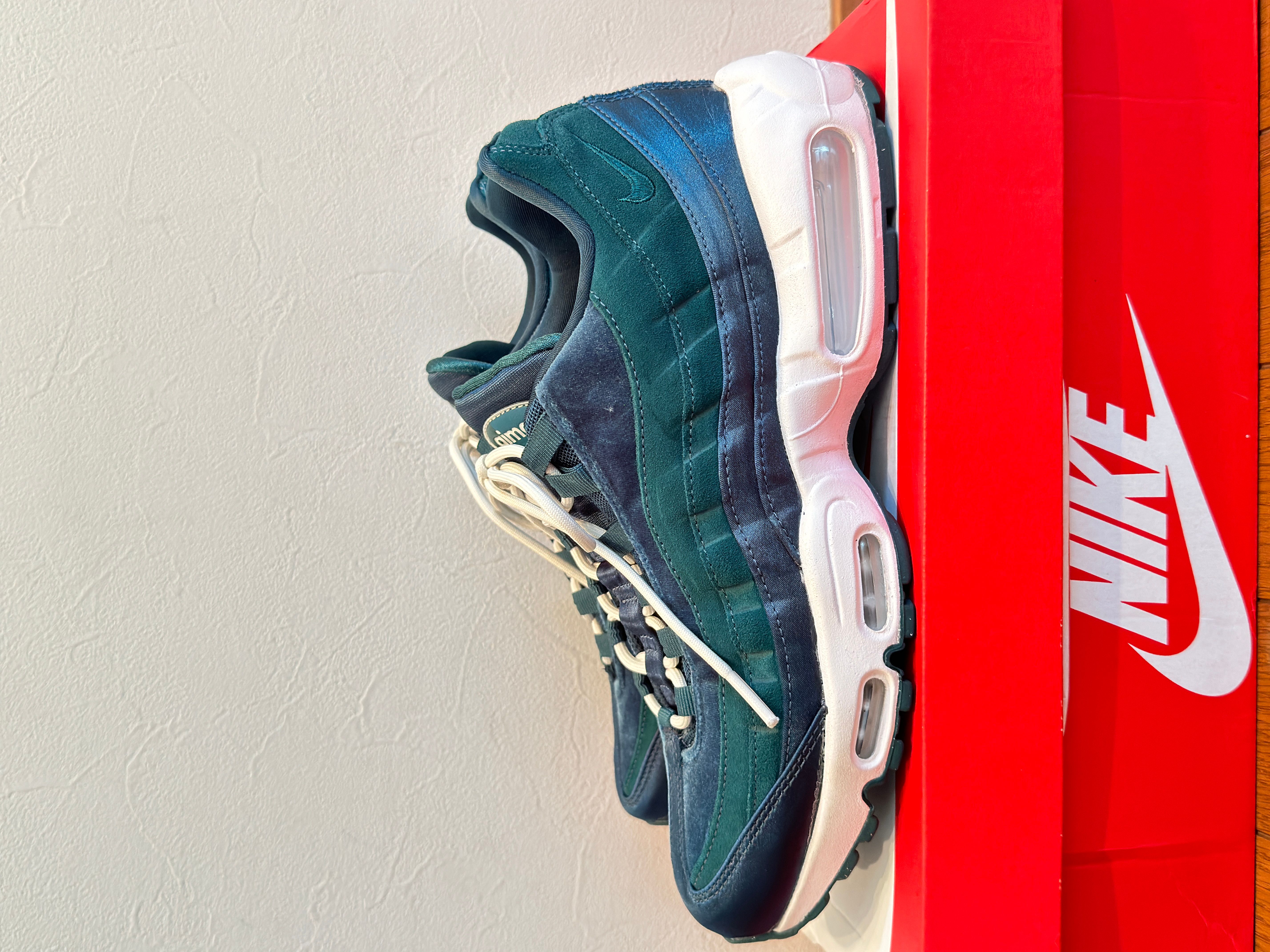 Nike Women's Air Max 95 "Velvet Teal"