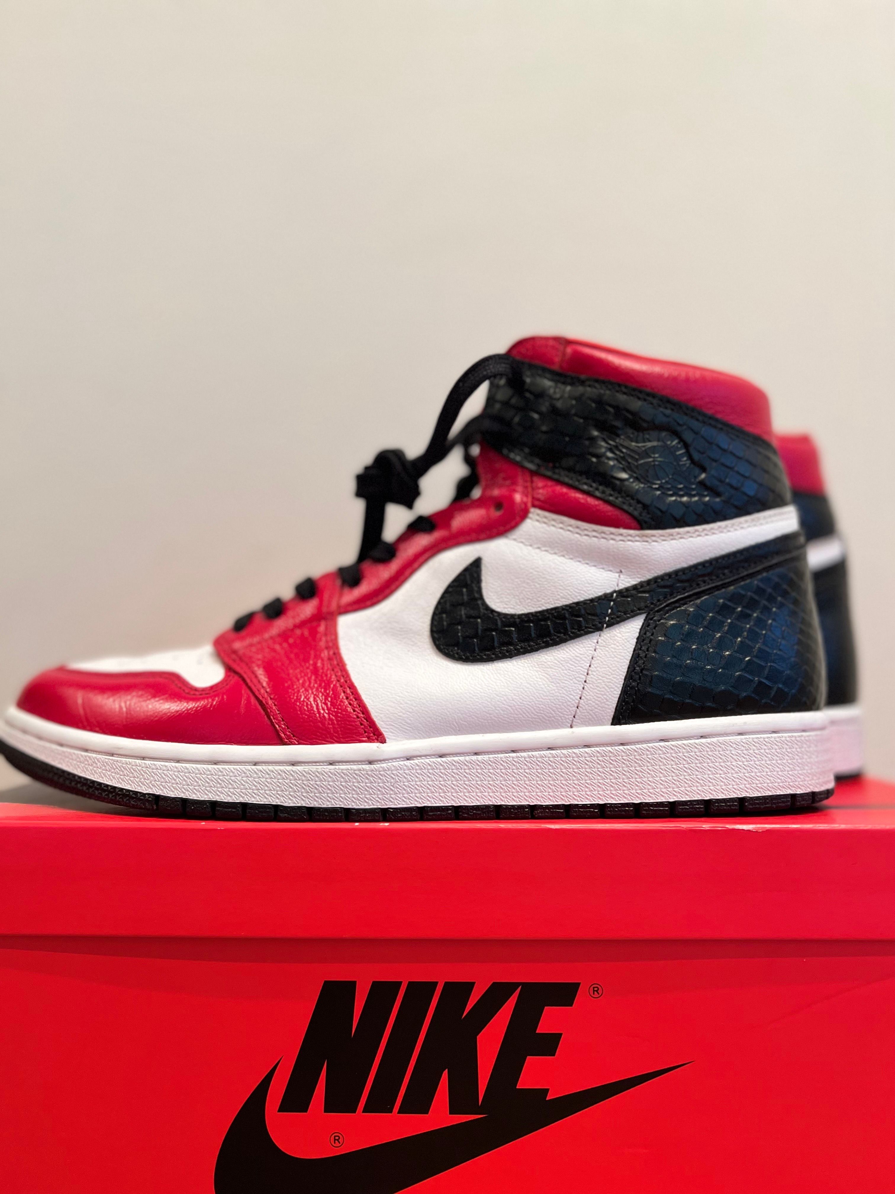 Nike Women's Air Jordan 1 High OG "Satin Red"