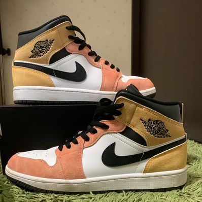 Nike Air Jordan 1 Mid "Flight Club"
