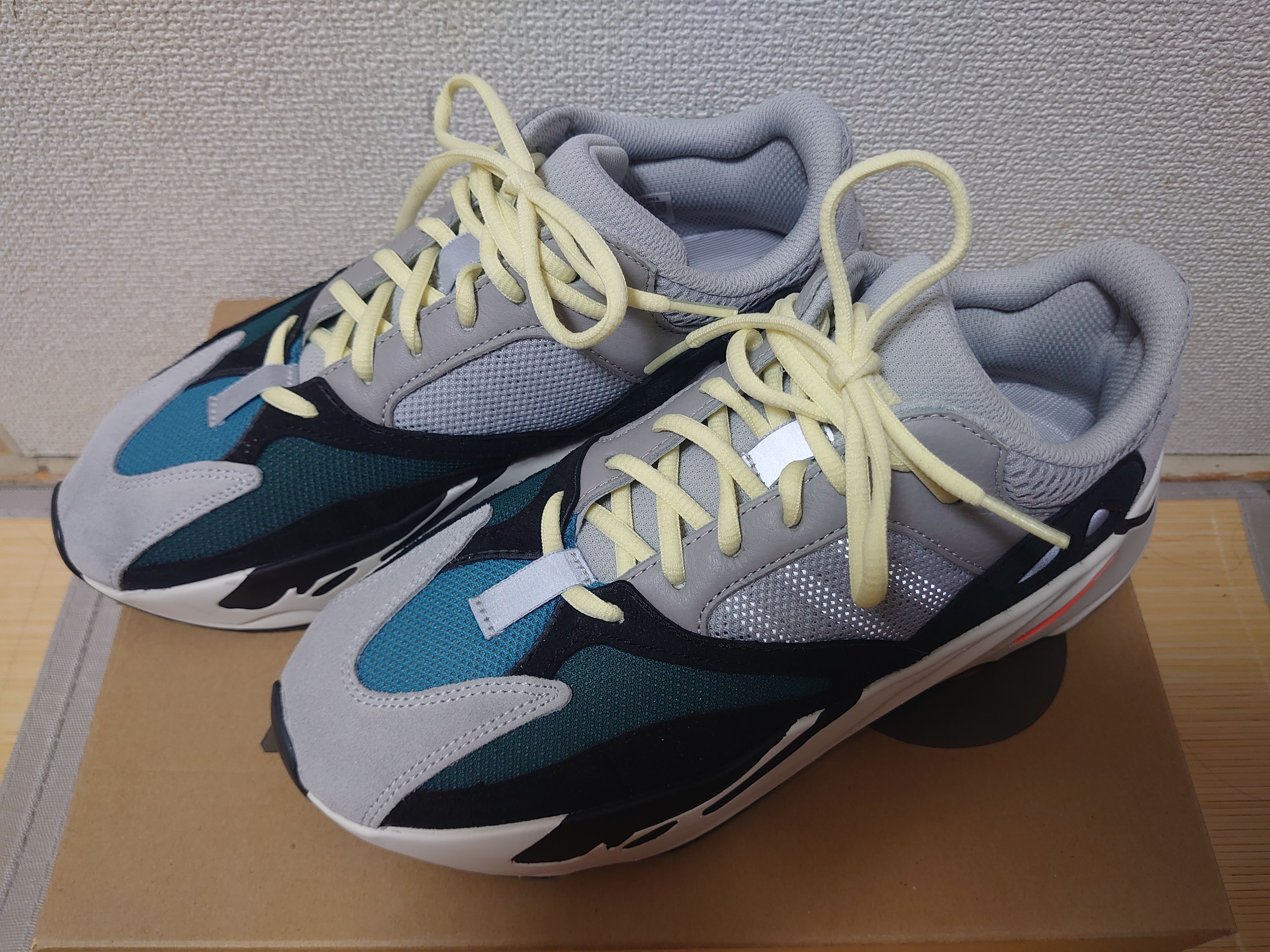 adidas YEEZY Boost 700 "Wave Runner"