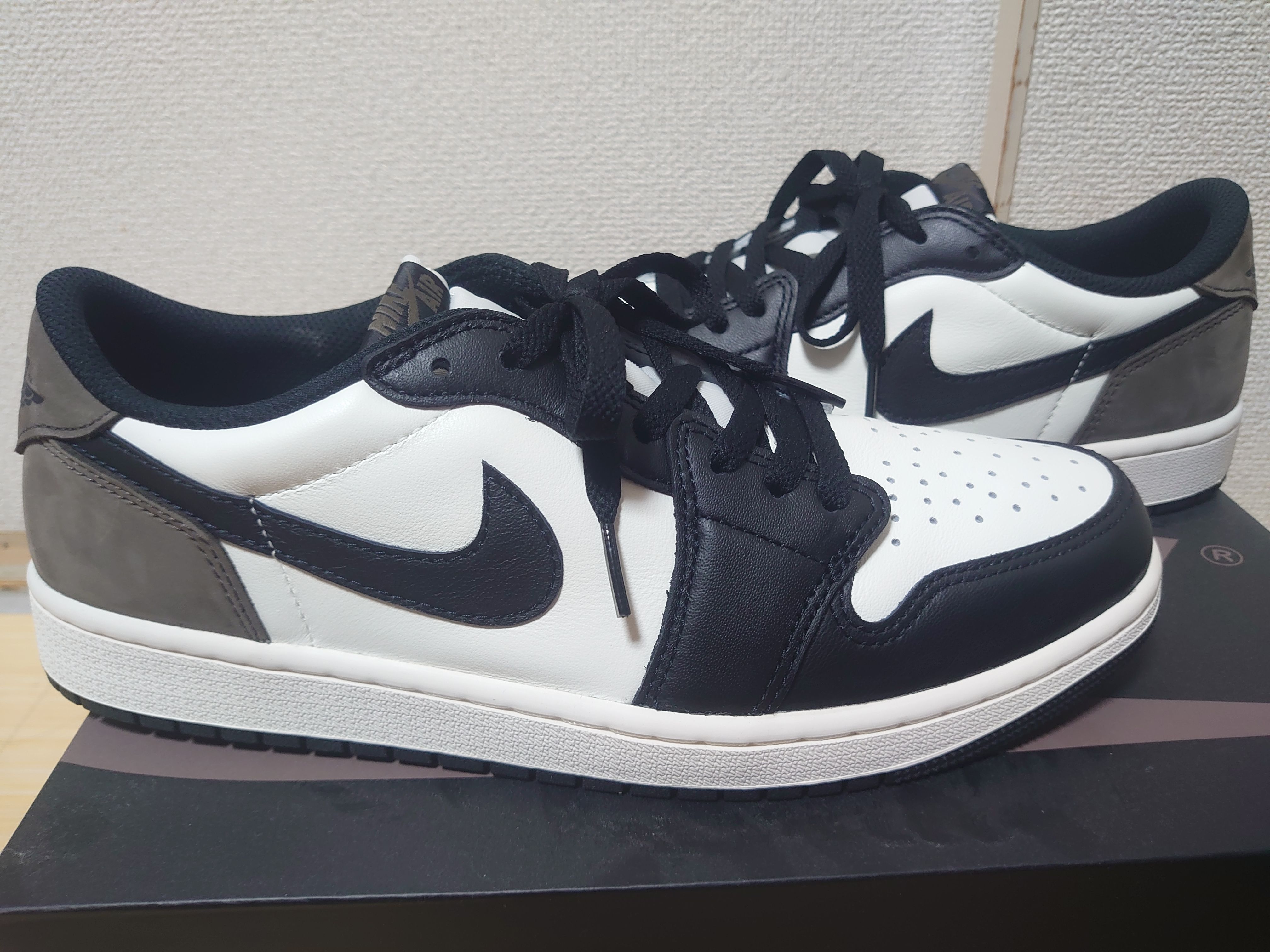 Nike Air Jordan 1 Retro Low OG "Mocha"