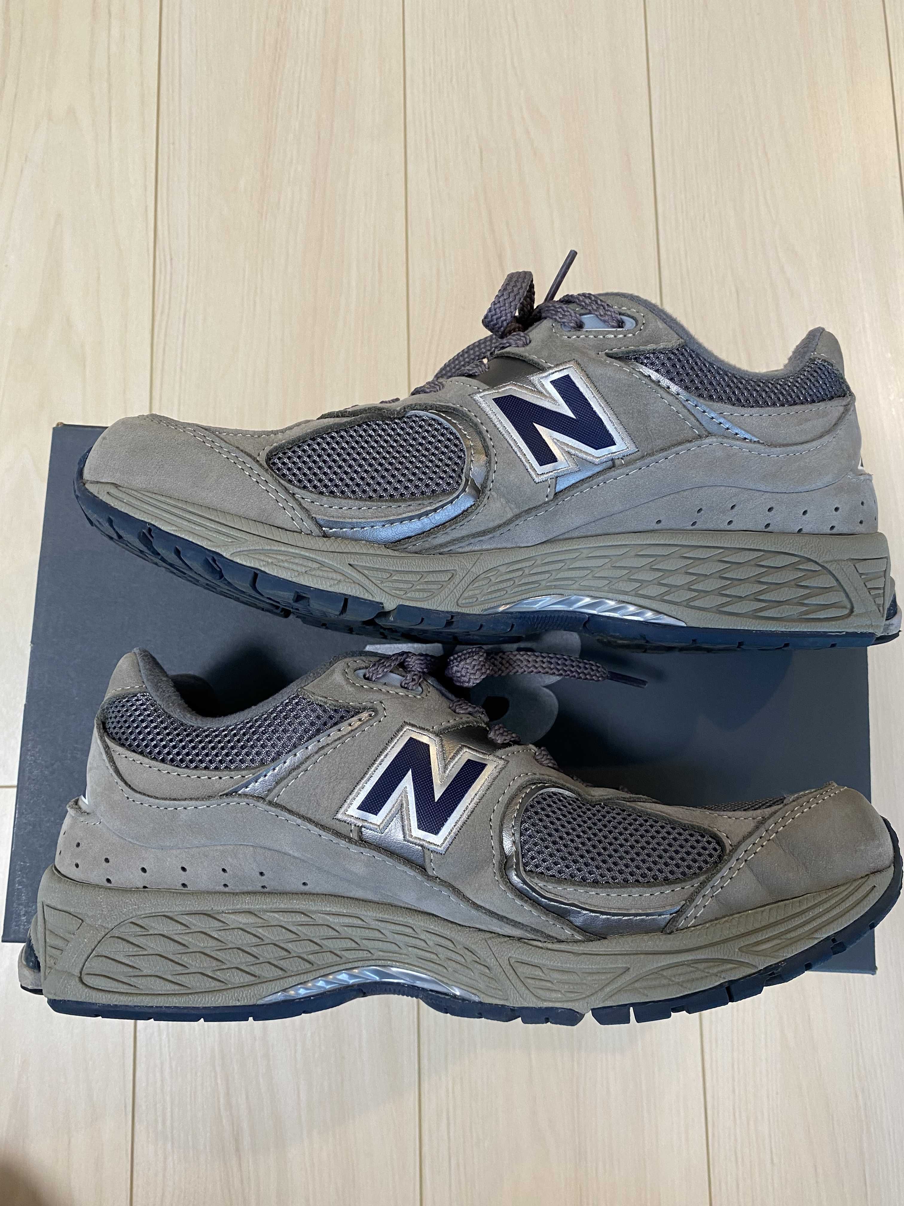 New Balance 2002R "Gray"