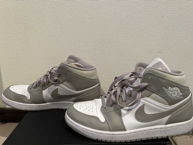 Nike Air Jordan 1 Mid "Linen"
