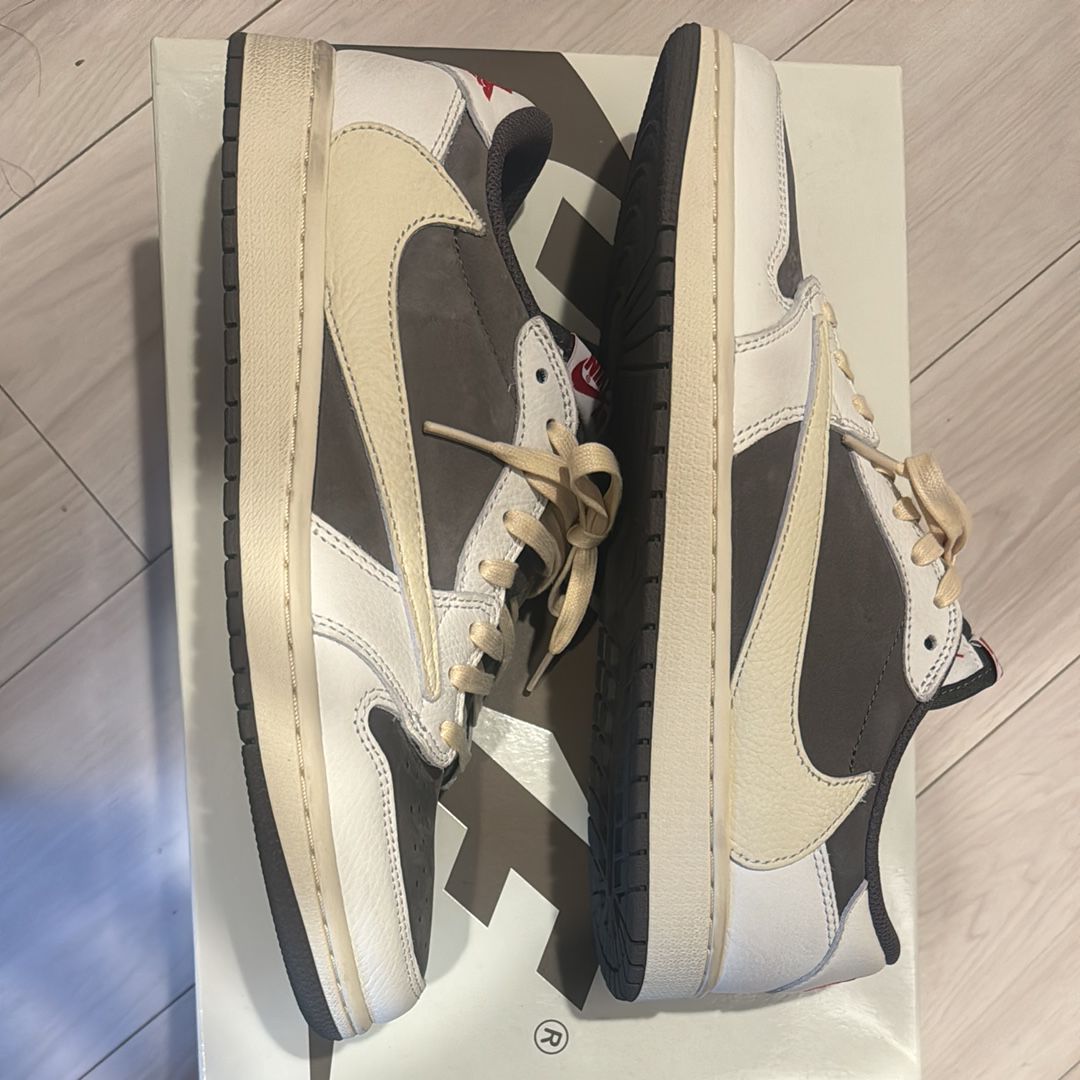 Travis Scott × Nike Air Jordan 1 Low OG SP "Reverse Mocha/Sail and Ridgerock"