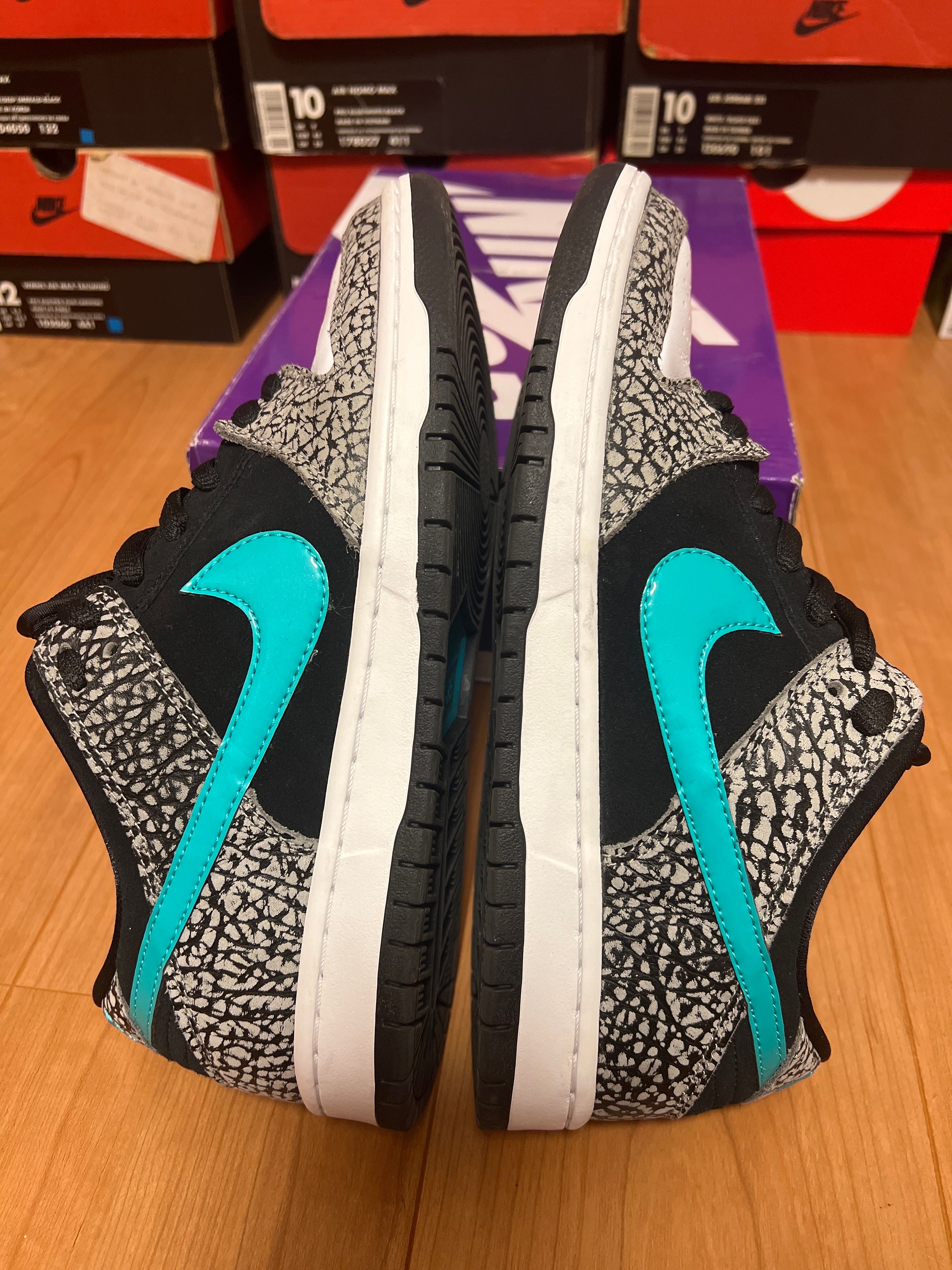 Nike SB Dunk Low "Elephant/Safari"