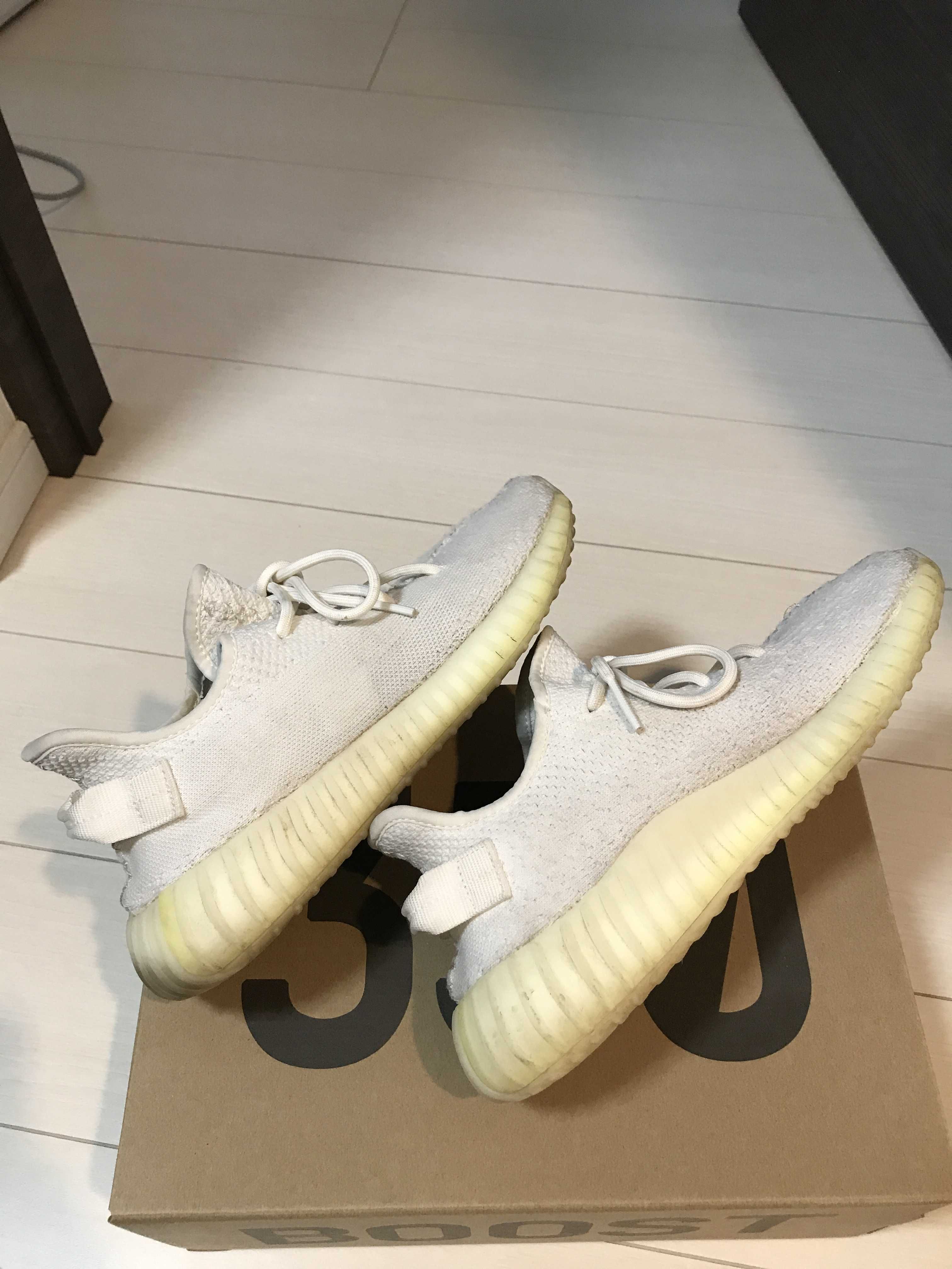 adidas YEEZY Boost 350 V2 "Cream White"