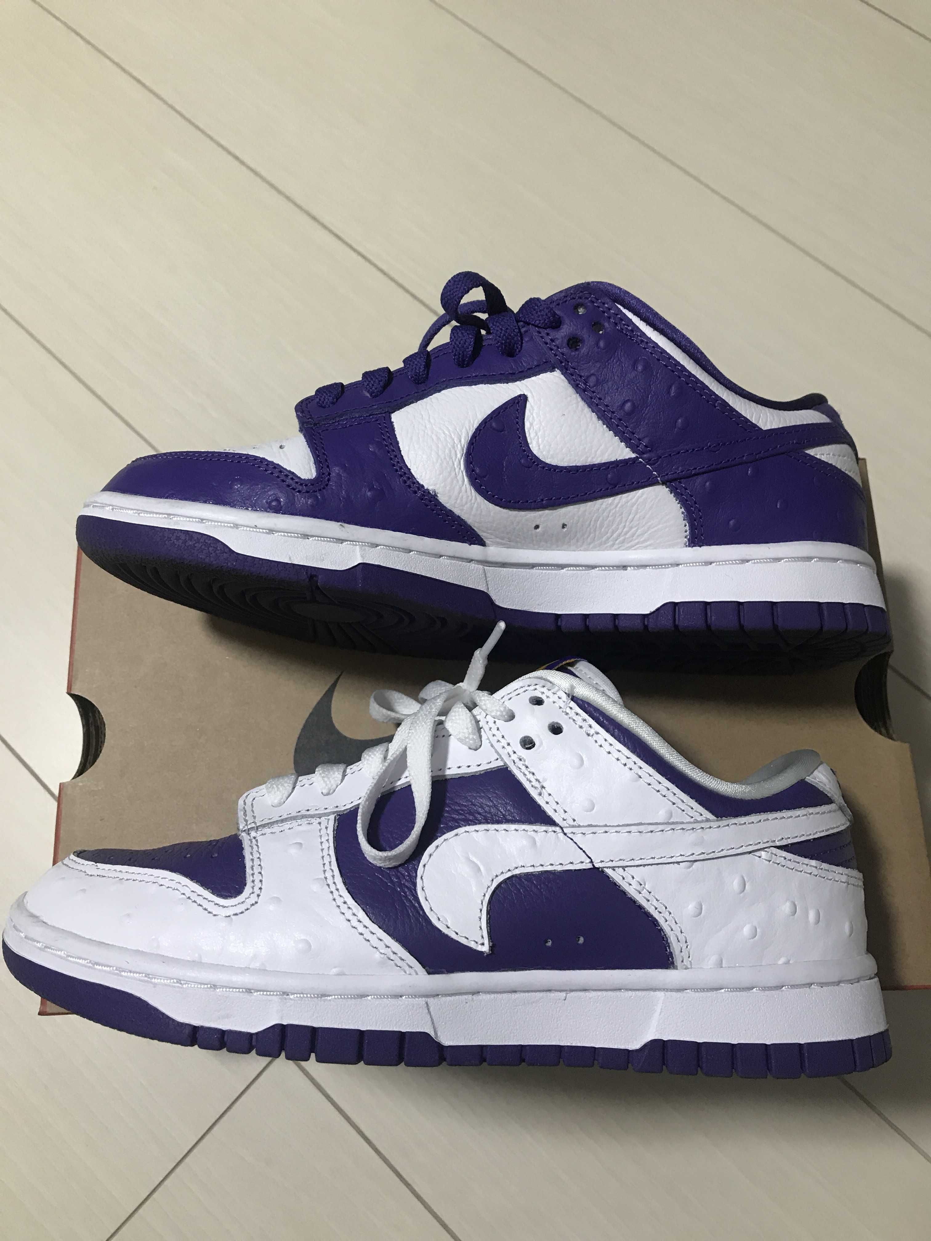 Nike Women's Dunk Low "Made You Look"