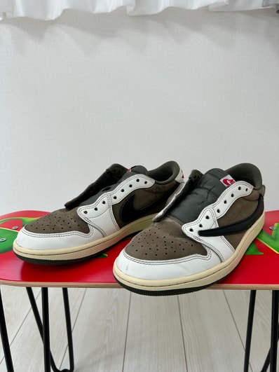 Travis Scott × Nike Air Jordan 1 Low OG SP "Reverse Olive"