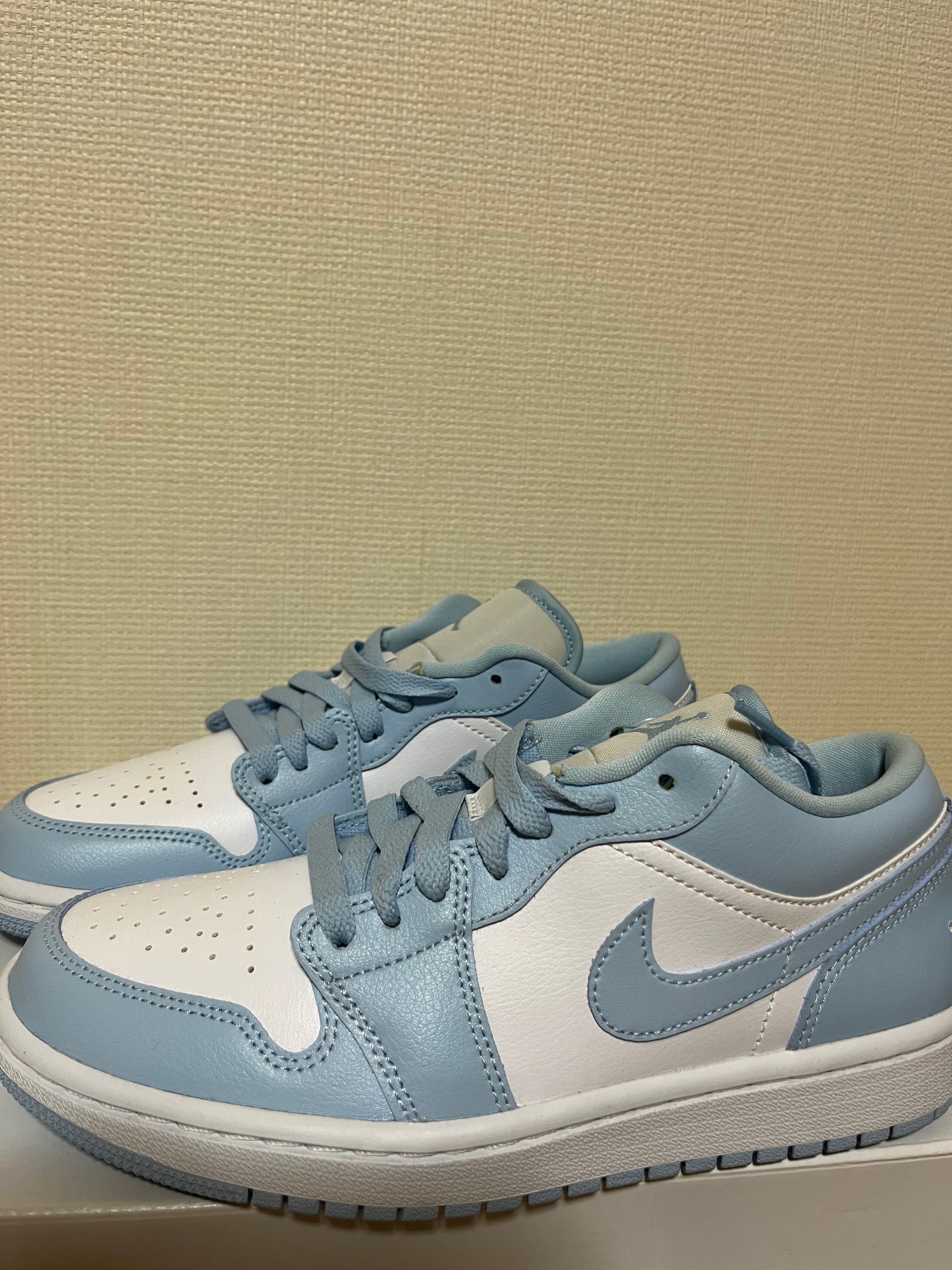Nike Women's Air Jordan 1 Low "Aluminum"