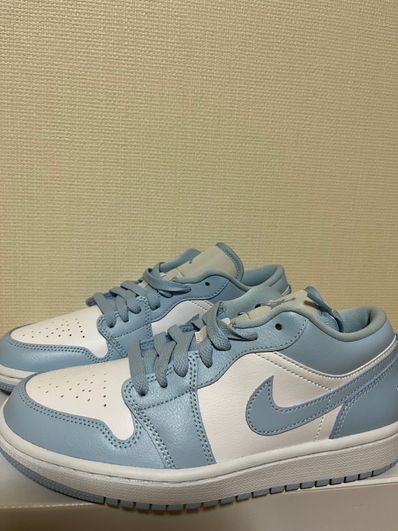 Nike Women's Air Jordan 1 Low "Aluminum"