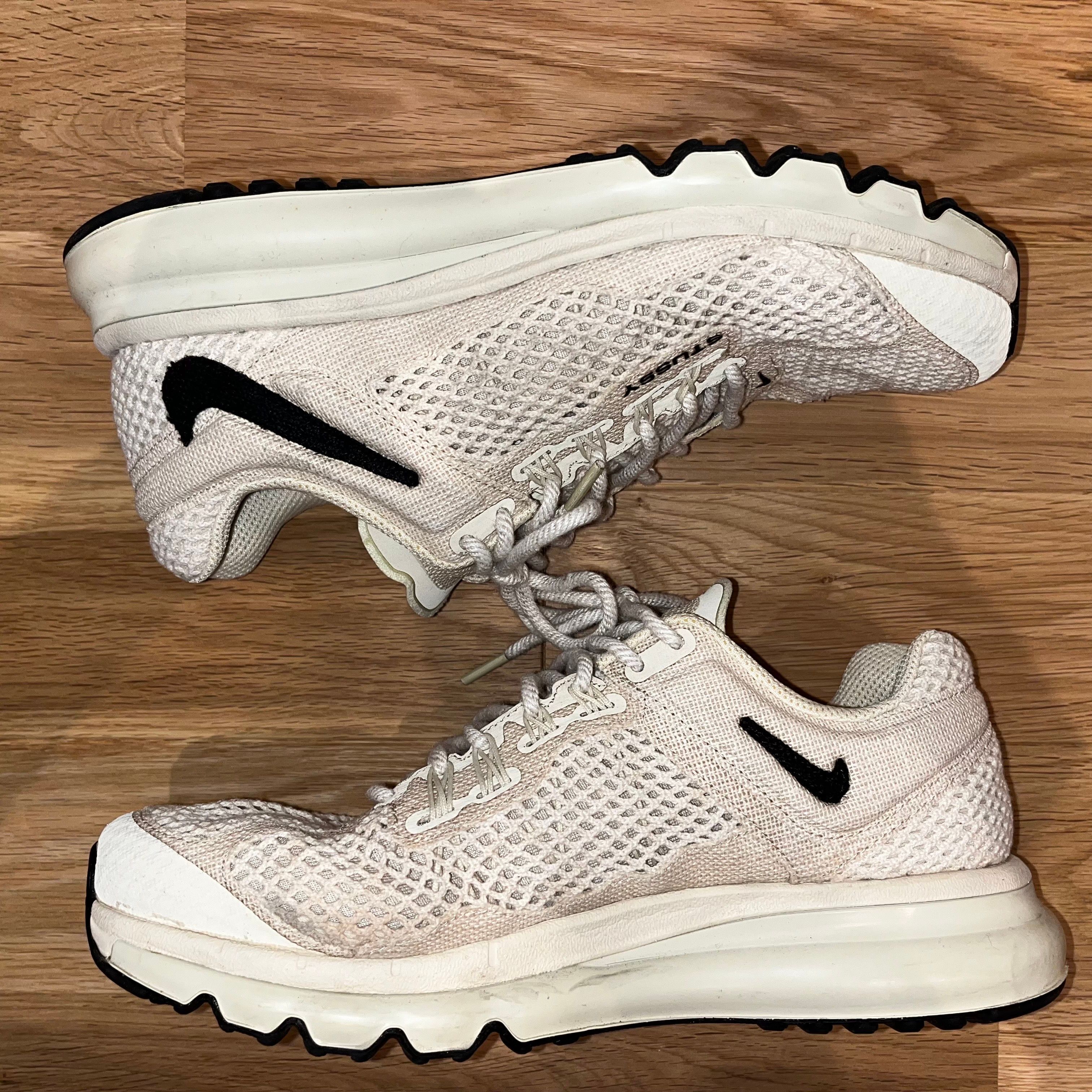 Stussy × Nike Air Max 2013 "Fossil"