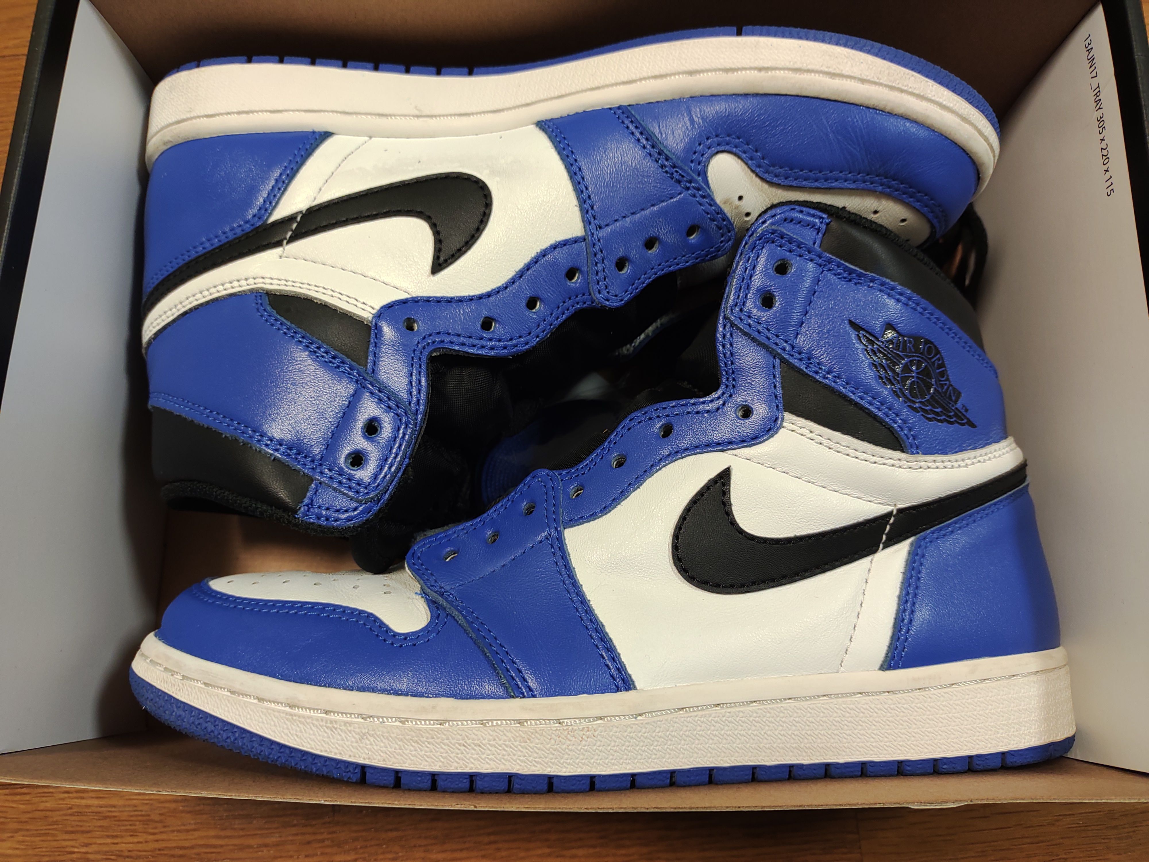 Nike Air Jordan 1 Retro High OG "Game Royal"