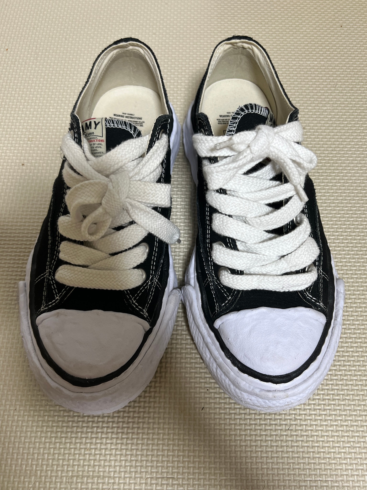 Maison MIHARA YASUHIRO PETERSON 23 OG Sole Canvas Low-top Sneaker "Black"