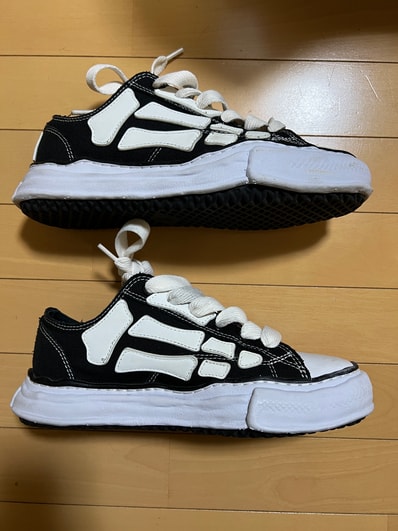 AMIRI × Maison MIHARA YASUHIRO PETERSON OG Sole Canvas Low-top Sneaker "Bones/Black"