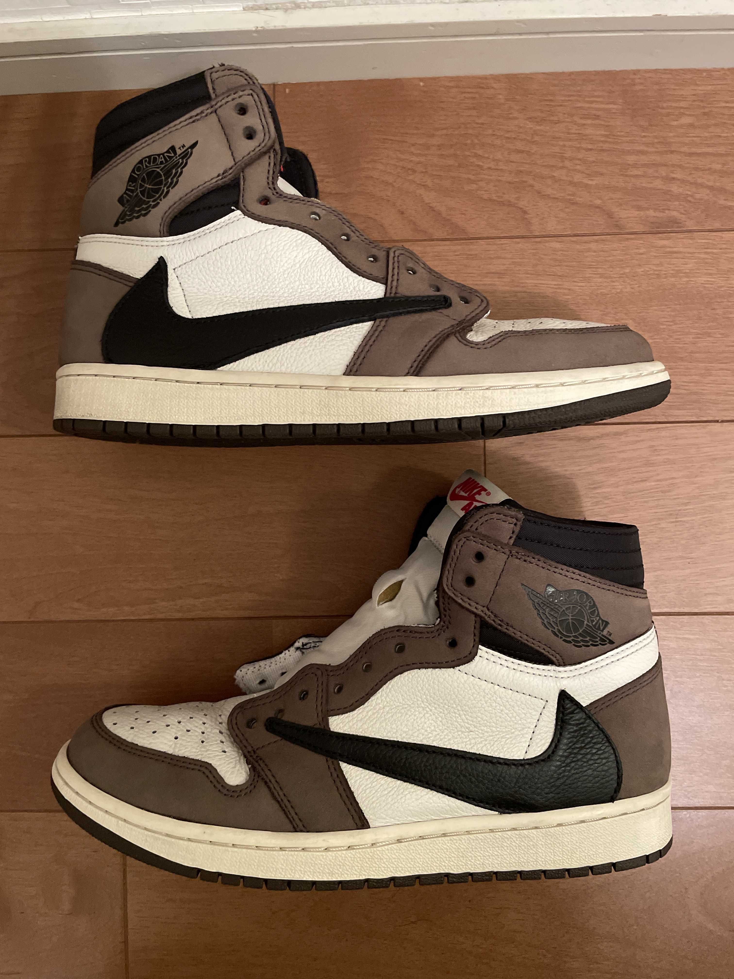 Travis Scott × Nike Air Jordan 1 Retro High OG TS SP "Sail/Dark Mocha"