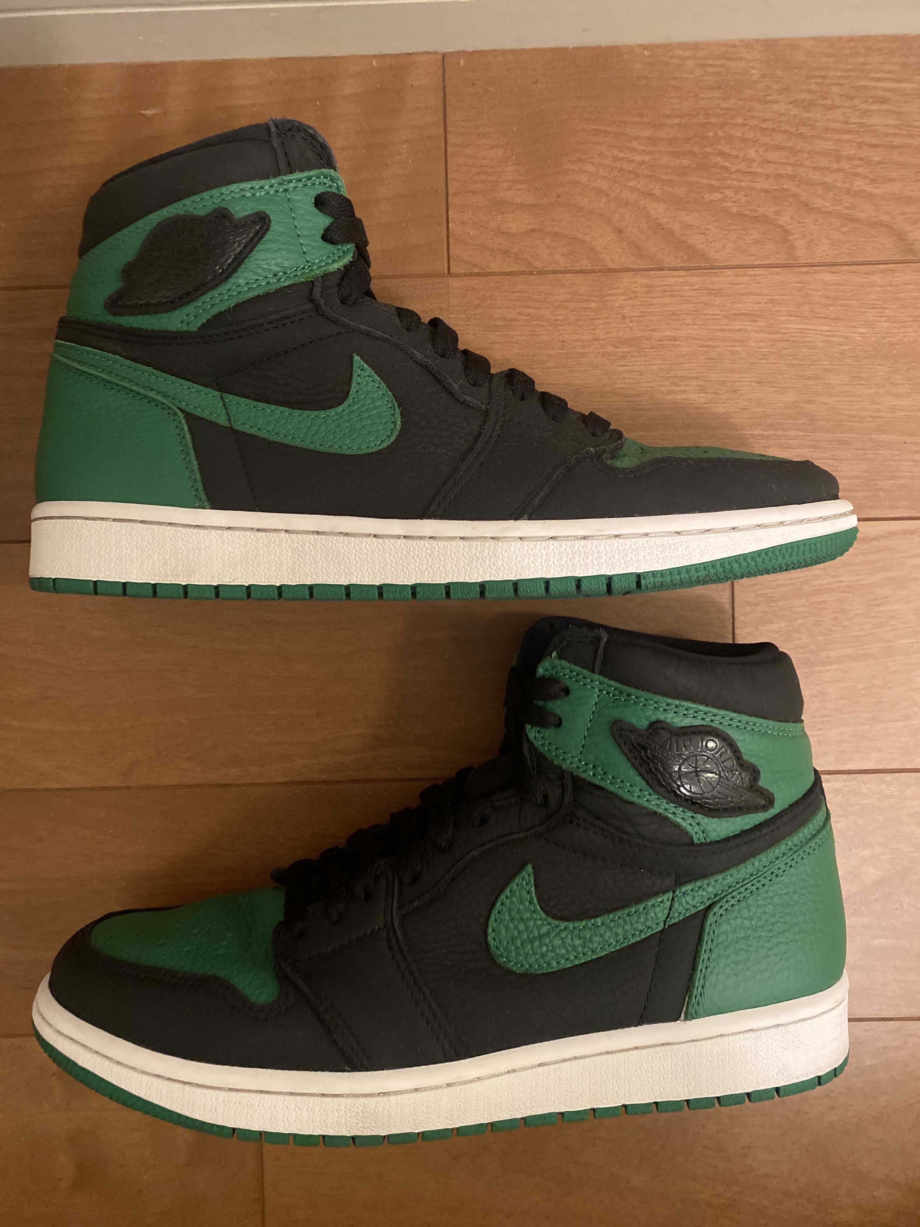 Nike Air Jordan 1 Retro High OG "Black/Pine Green" (2020)