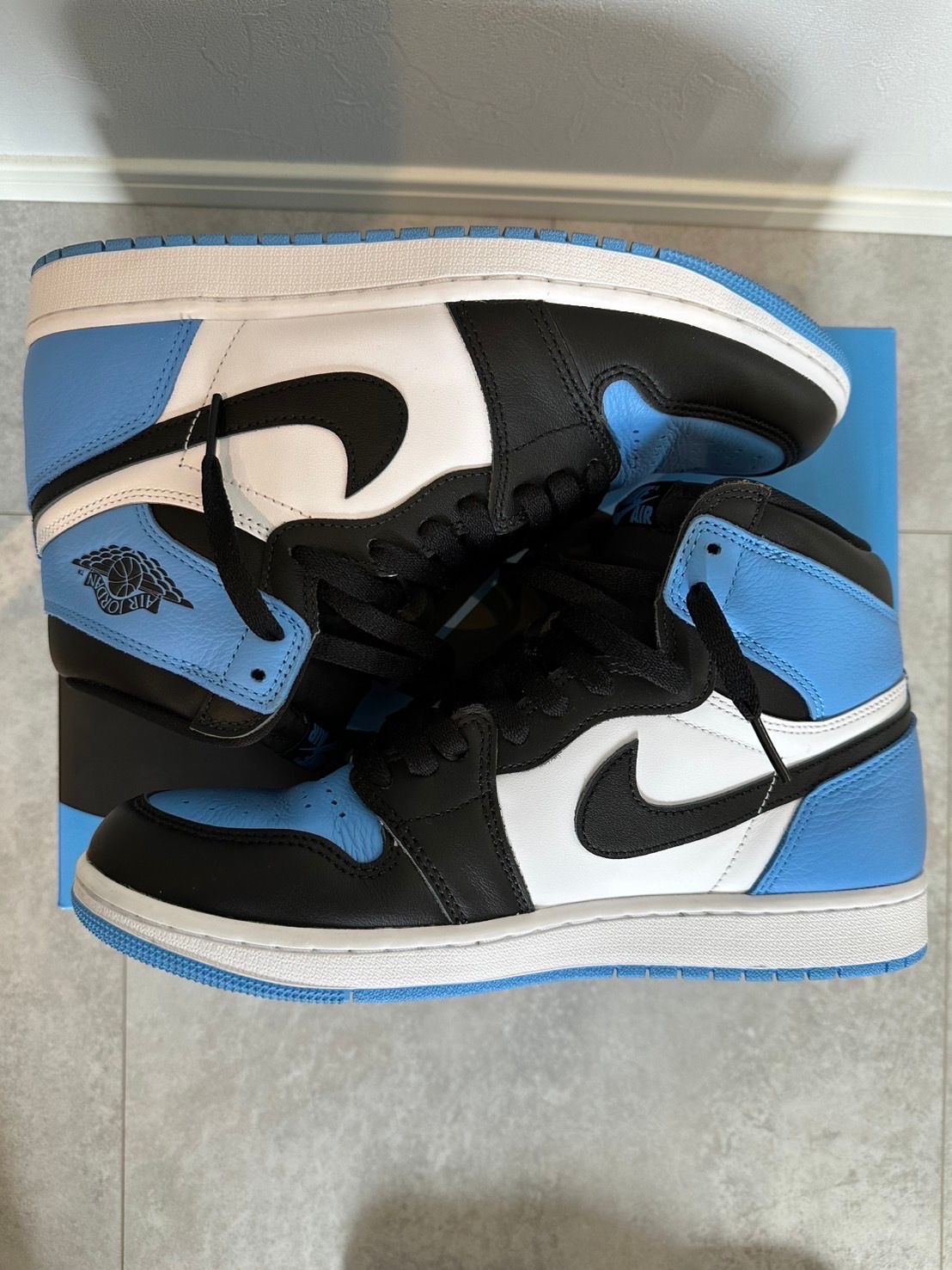Nike Air Jordan 1 Retro High OG "University Blue/UNC Toe"