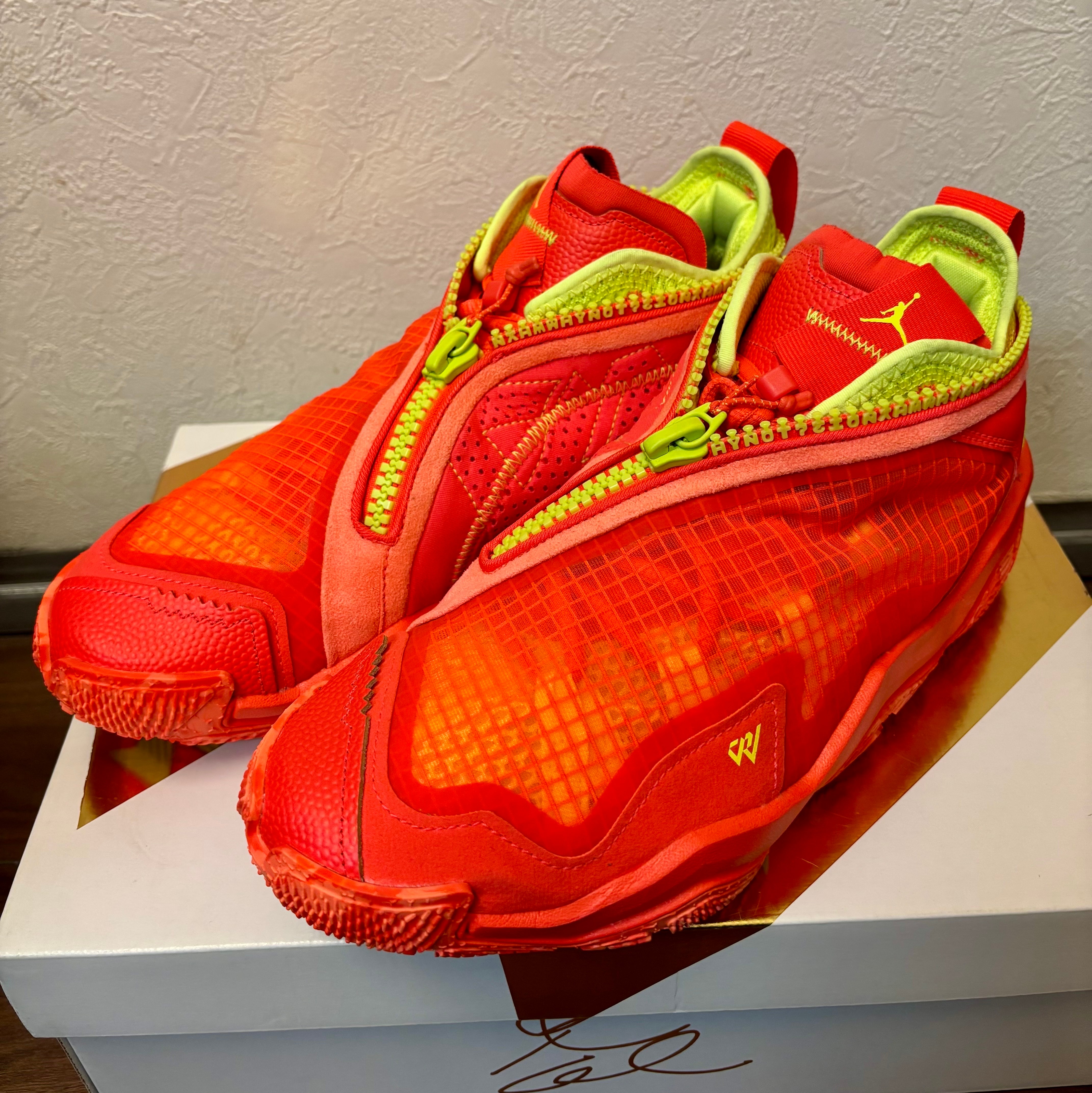 ナイキ ジョーダン ワイノット.6 "ブライト クリムゾン/ボルト/ホワイト/ブラック"