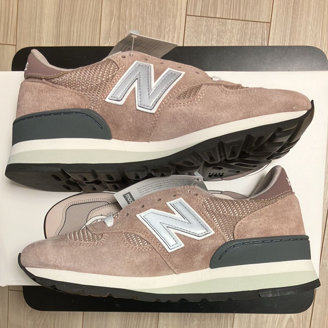 KITH × New Balance 990V1 "Dusty Rose"