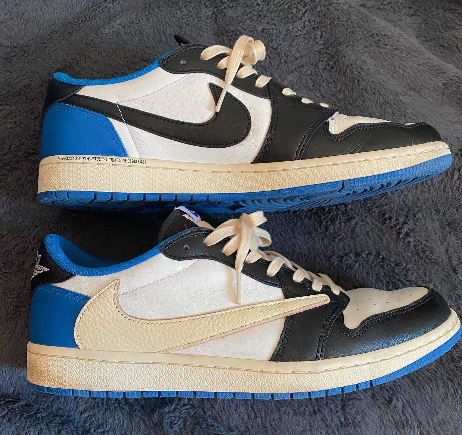 Travis Scott × fragment design × Nike Air Jordan 1 Low OG SP "Military Blue"