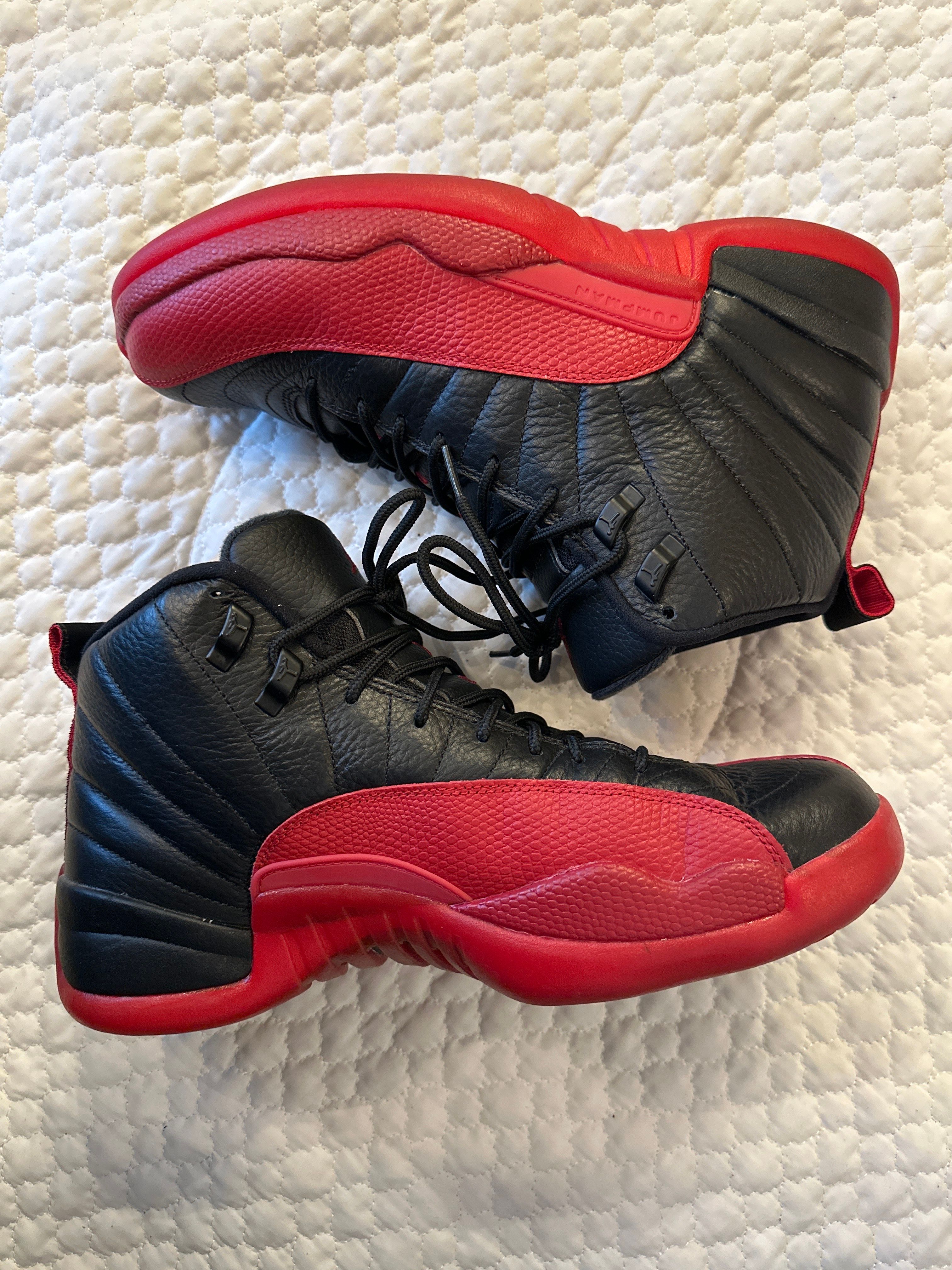 Nike Air Jordan 12 Retro "Flu Game/Black/Versity Red" (2016)