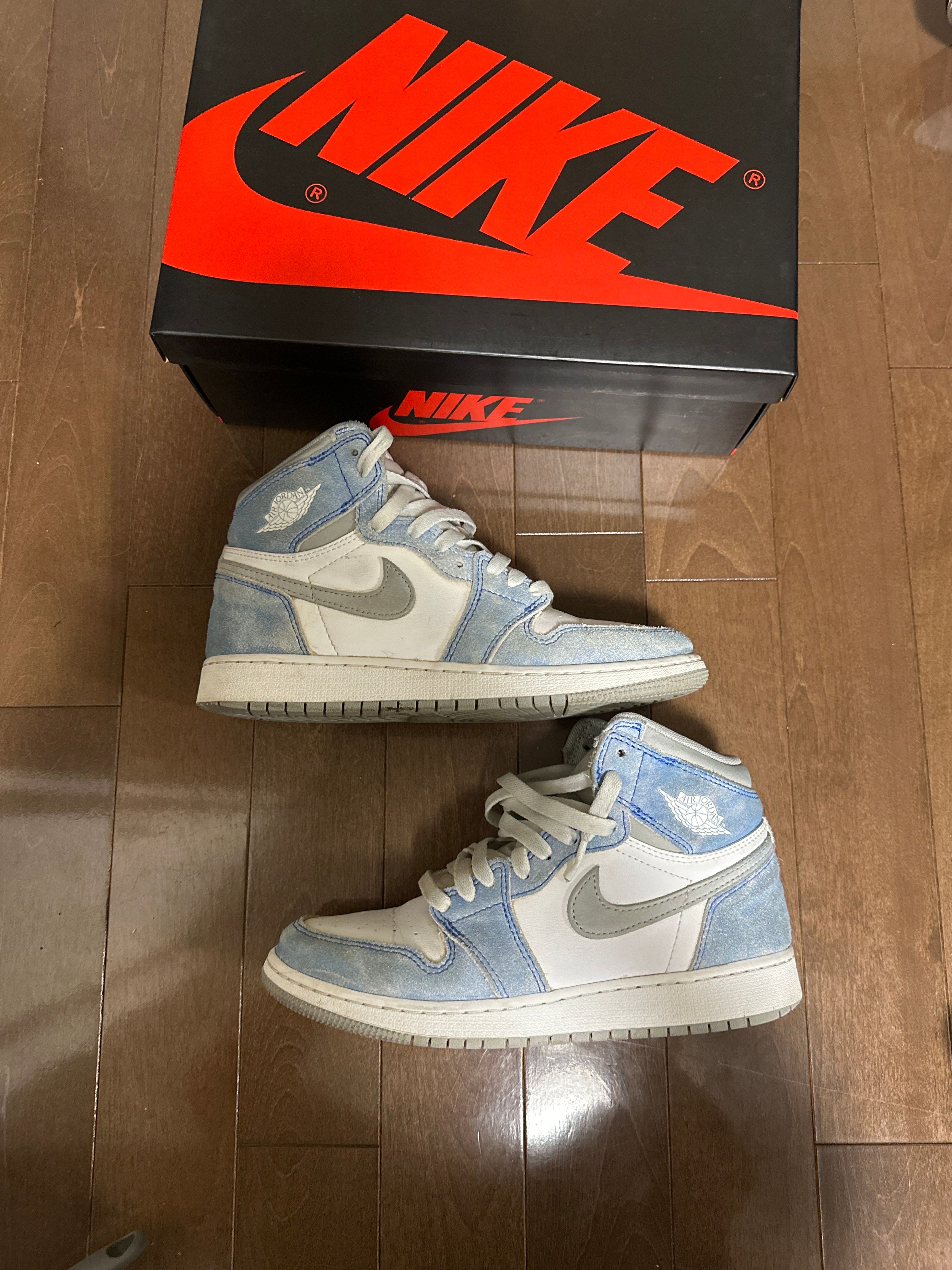 Nike GS Air Jordan 1 High OG "Hyper Royal"