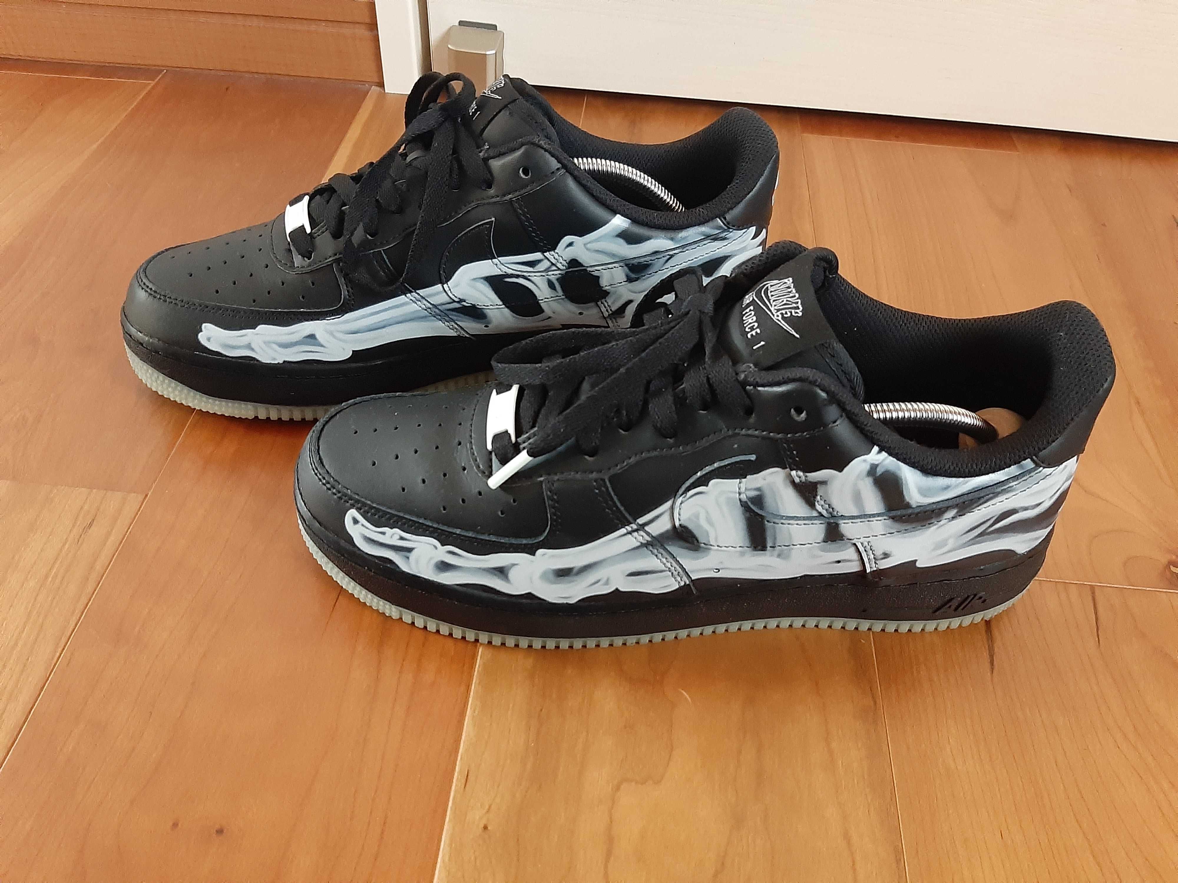 Nike Air Force 1 Low "Black Skeleton"