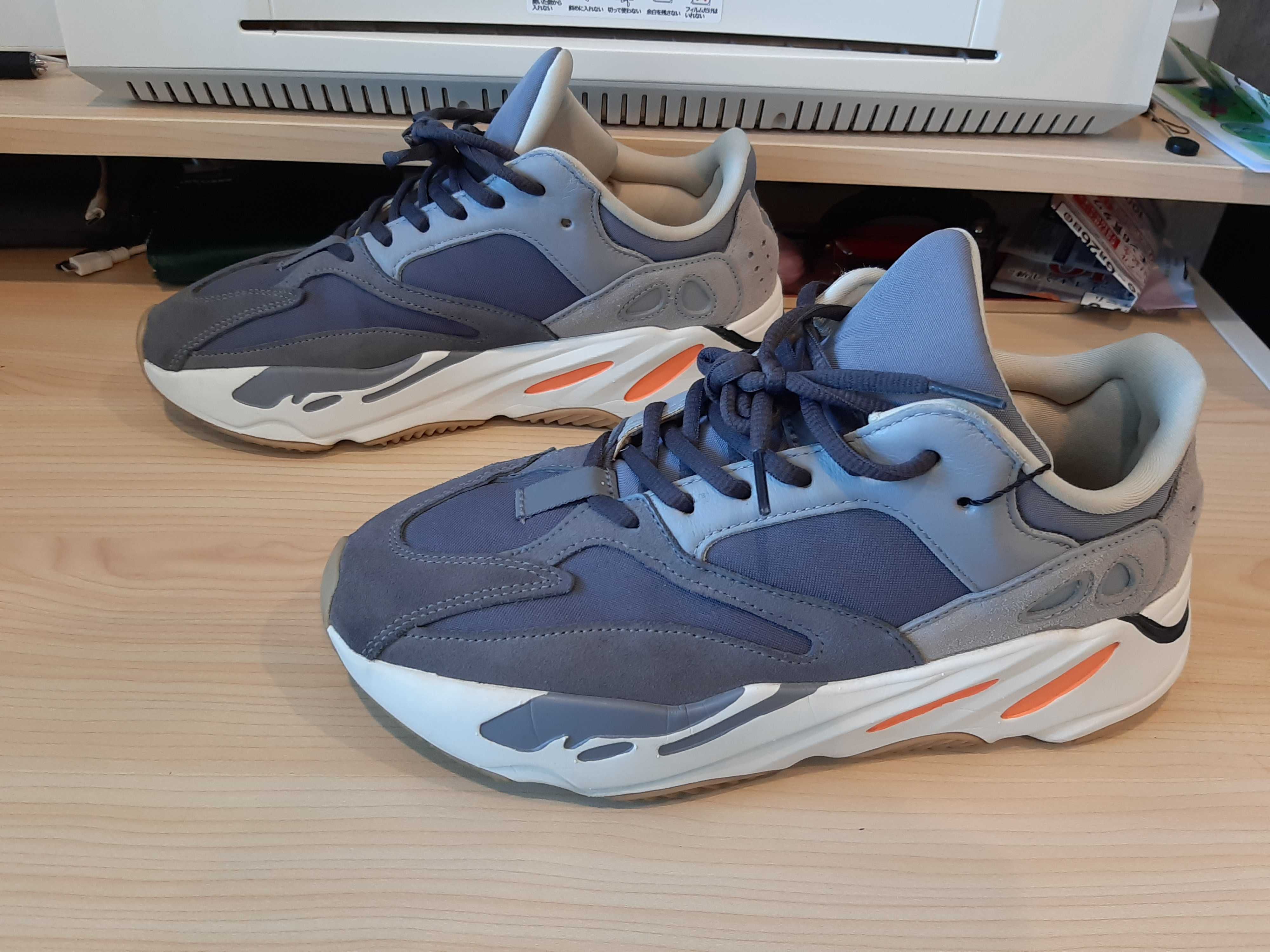 adidas Yeezy Boost 700 "Magnet"