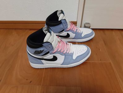 Nike Air Jordan 1 High OG "University Blue"