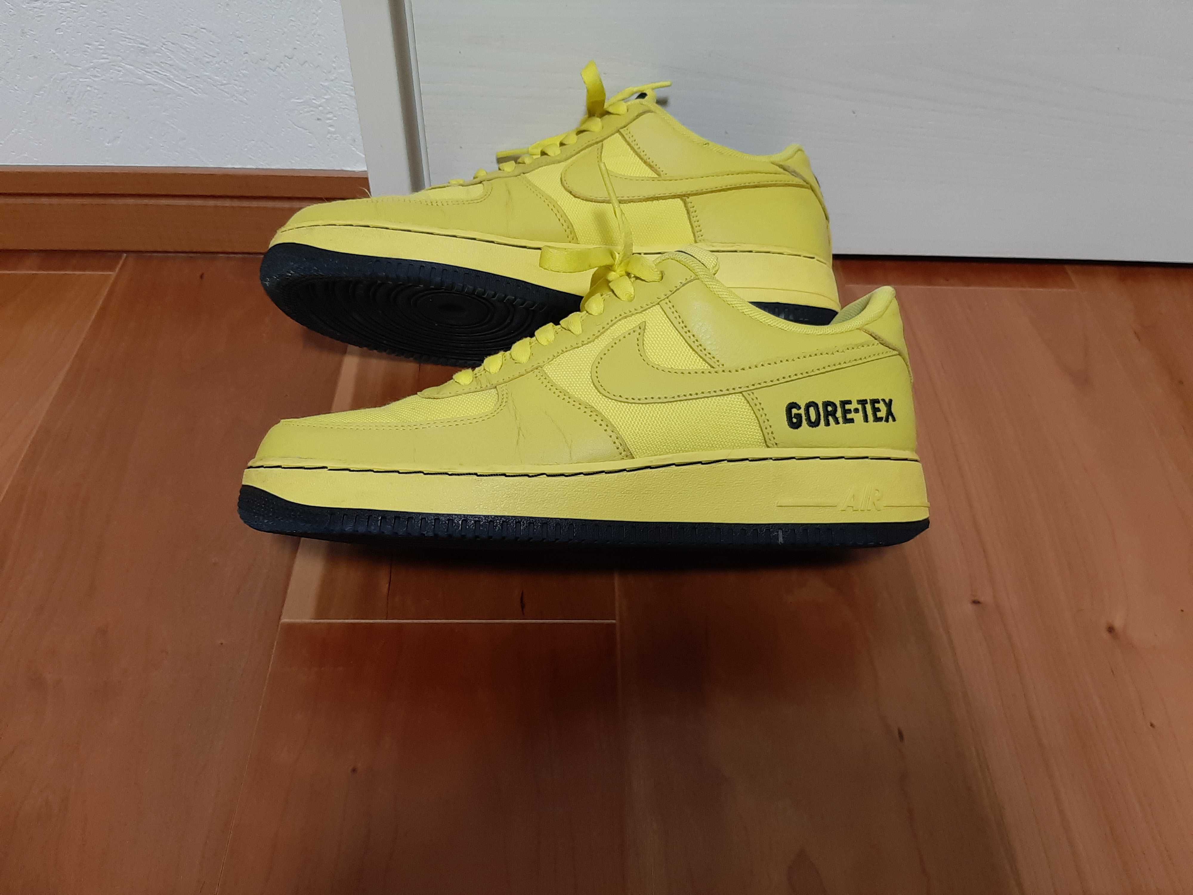 Nike Air Force 1 Low Gore-Tex "Dynamic Yellow"