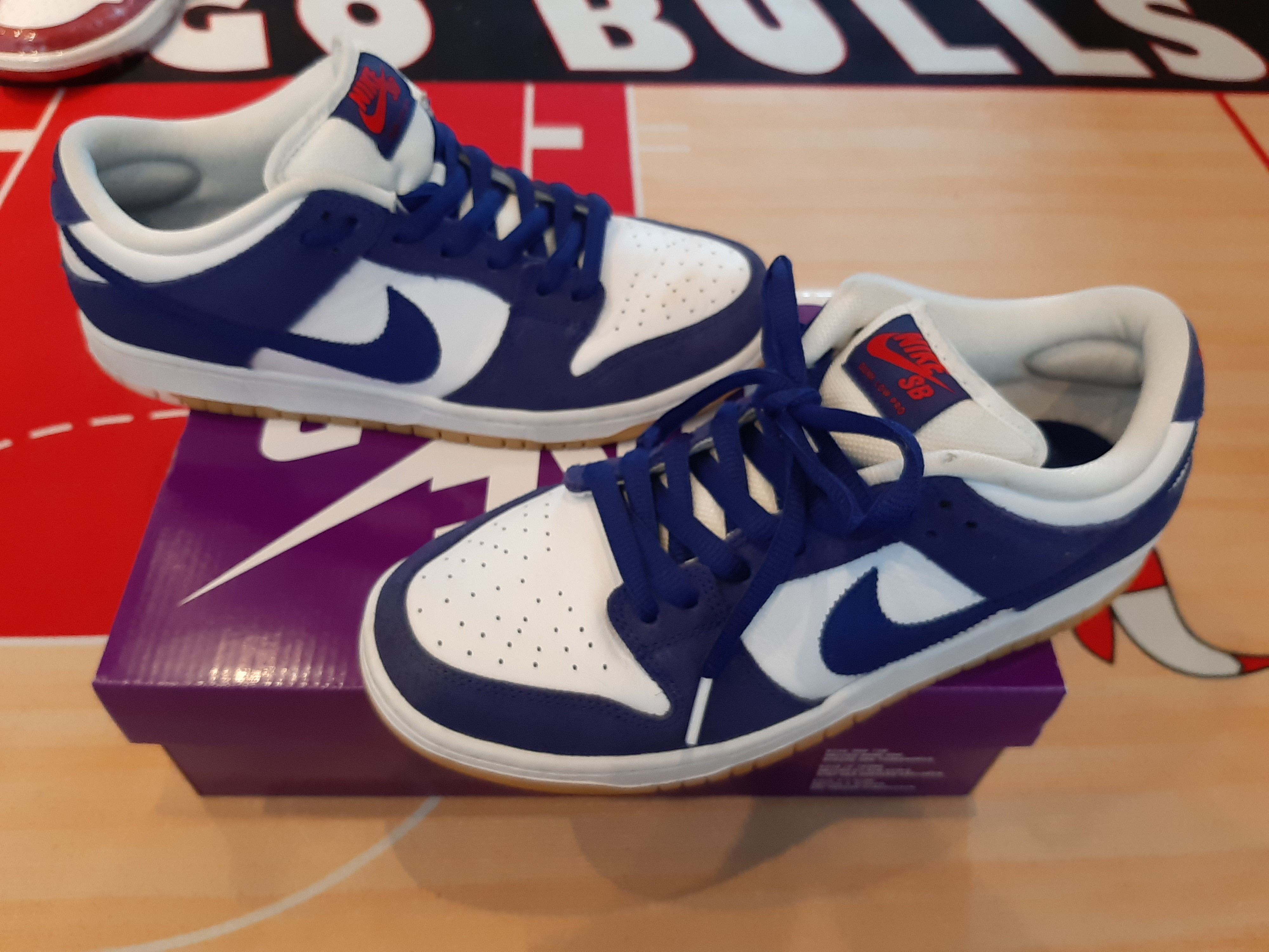 Nike SB Dunk Low "Los Angeles Dodgers/Deep Royal Blue"