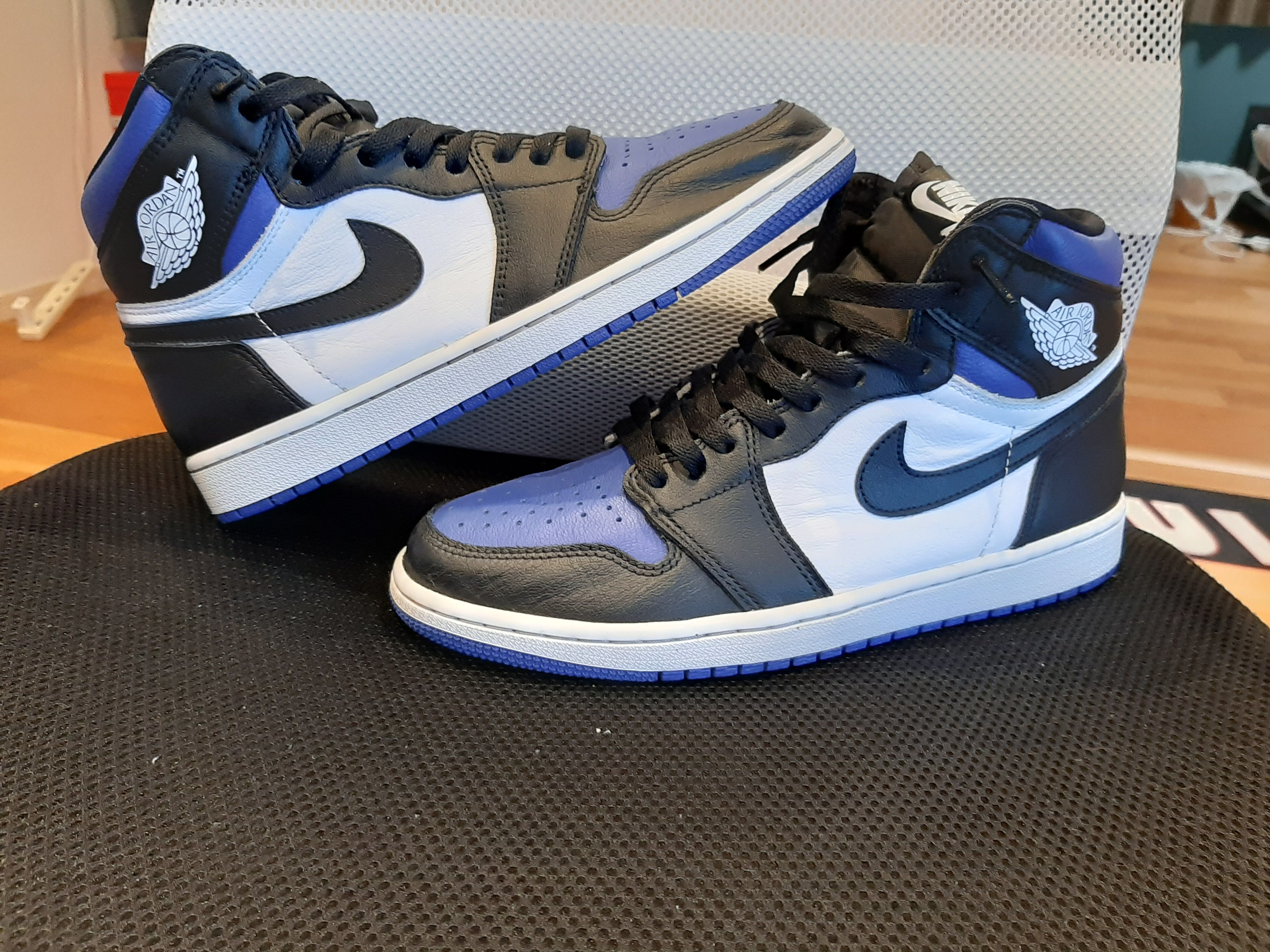 Nike Air Jordan 1 Retro High OG "Royal Toe"(2020)