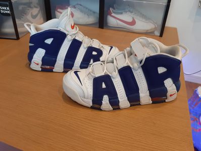 NIKE AIR MORE UPTEMPO 96 "WHITE/DEEP ROYAL BLUE"