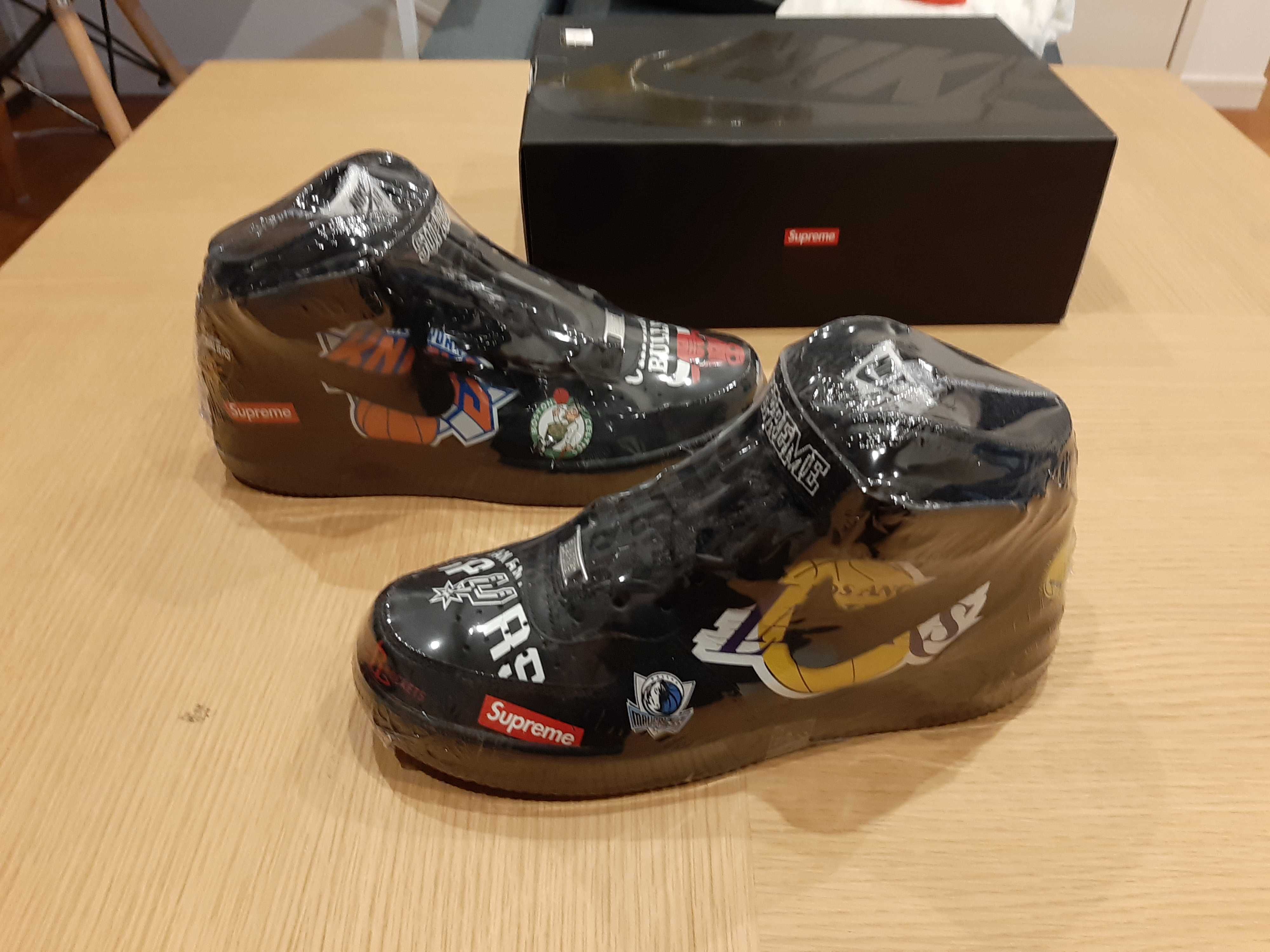 Supreme × NBA × Nike Air Force 1 Mid '07 "Black"