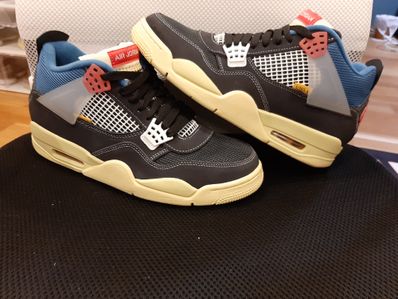UNION × NIKE AIR JORDAN 4 "OFF NOIR"