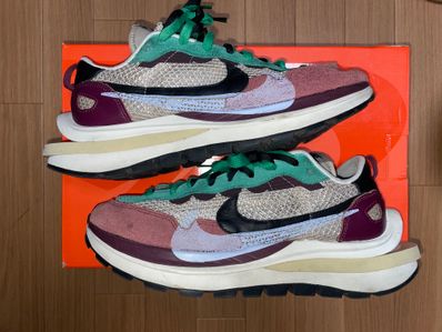 sacai × Nike Vapor Waffle "String/Red/Green"