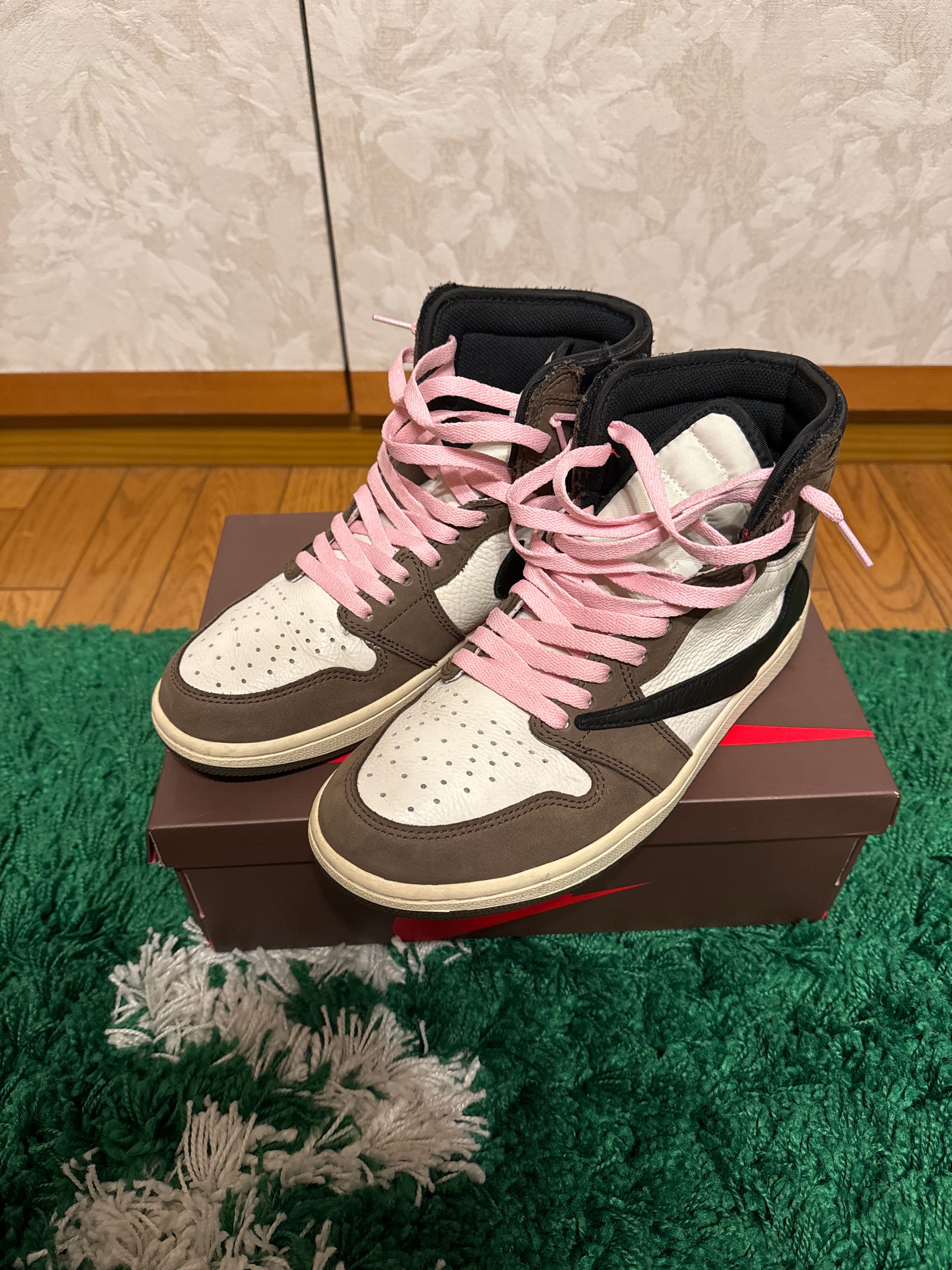 Travis Scott × Nike Air Jordan 1 Retro High OG TS SP "Sail/Dark Mocha"