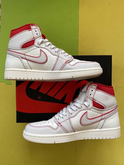 Nike Air Jordan 1 Retro High OG "Sail/University Red"