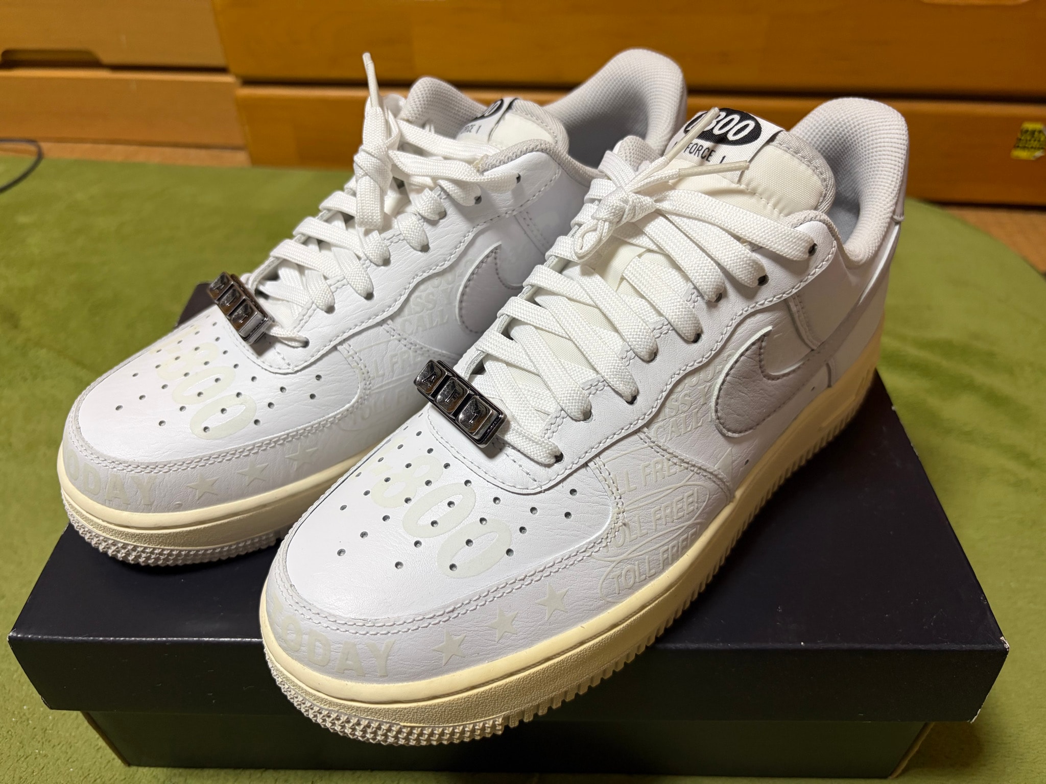 Nike Air Force 1 Low 1-800 "White"