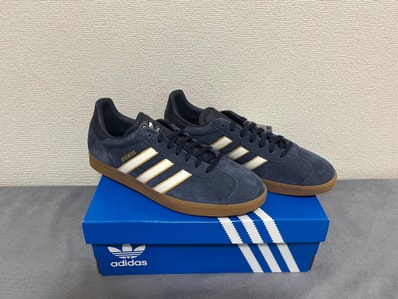 Juventus × adidas Gazelle Terrace Icons "Legend Ink/Off White/Dark Football Gold"