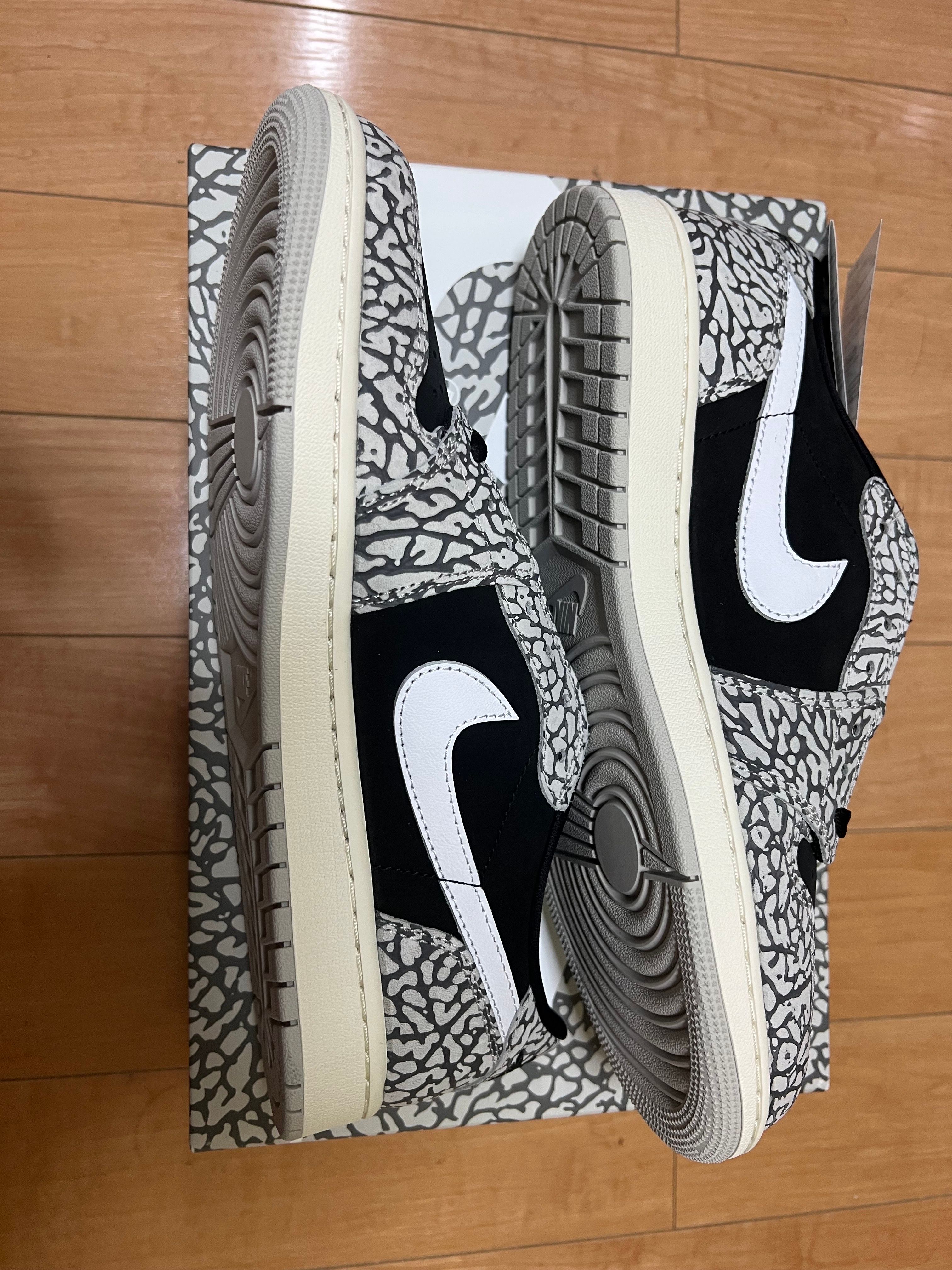 Nike Air Jordan 1 Retro Low OG "Black Cement"