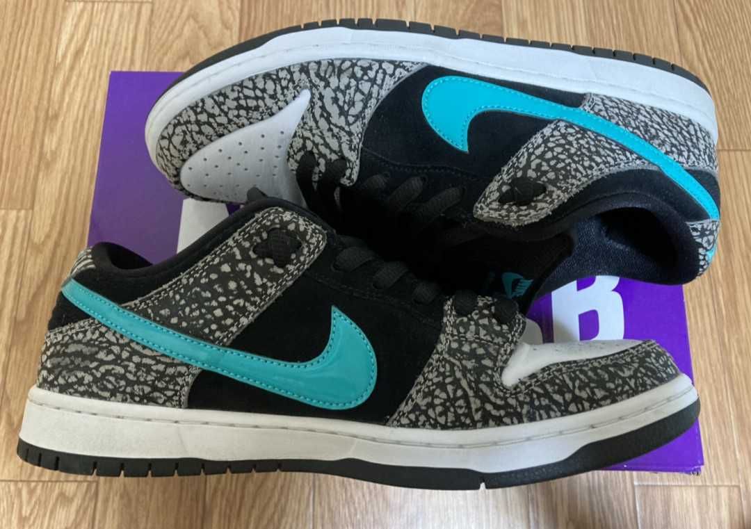 Nike SB Dunk Low "Elephant/Safari"