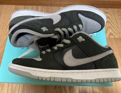 Nike SB Dunk Low "Shadow"