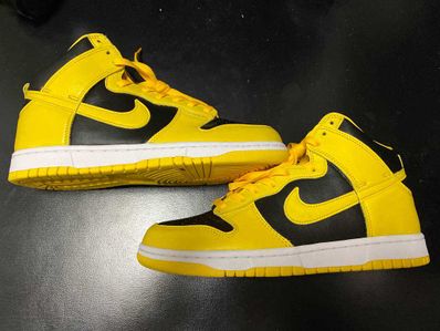 Nike Dunk High "Black/Varsity Maize"