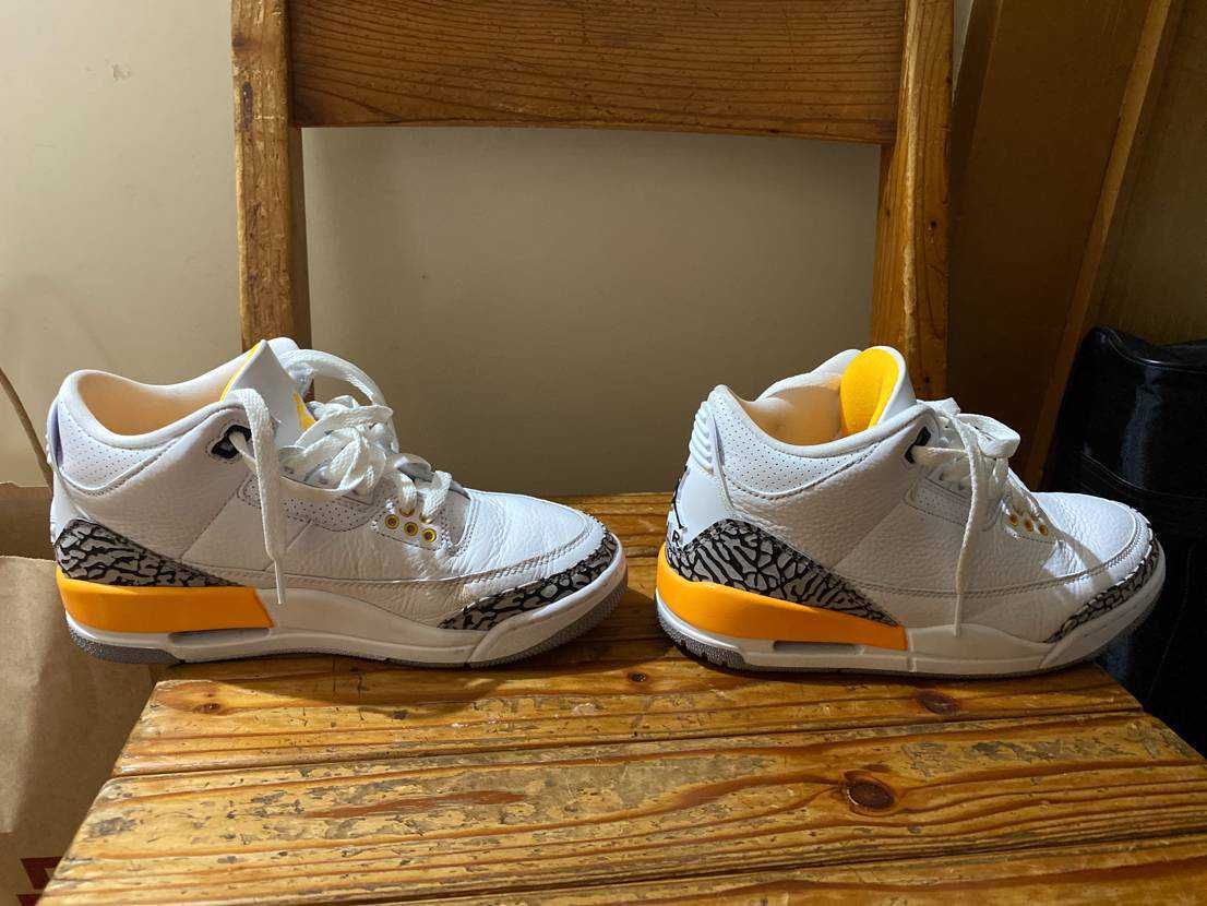 Nike Women's Air Jordan 3 Retro "Laser Orange"